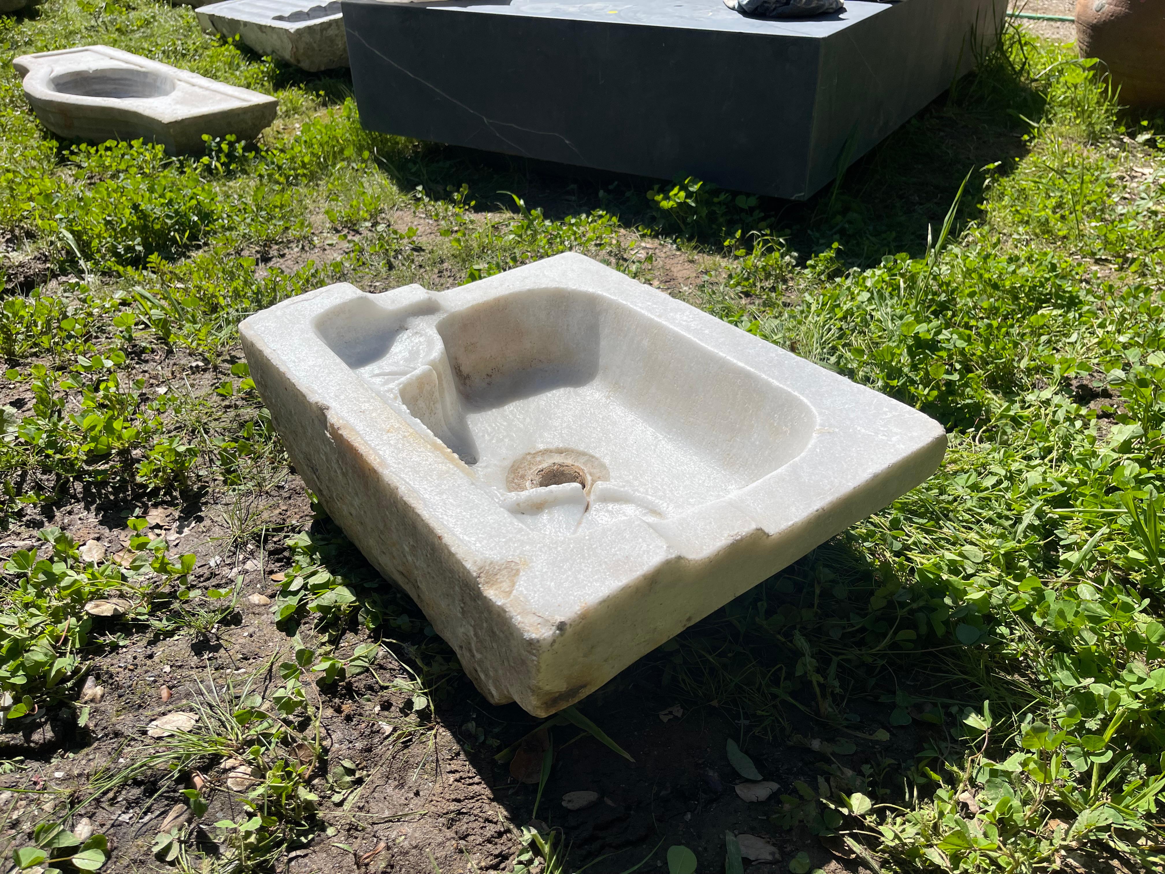 Mermer Lavabo (Ottoman Marble Sink) 0260 For Sale 5