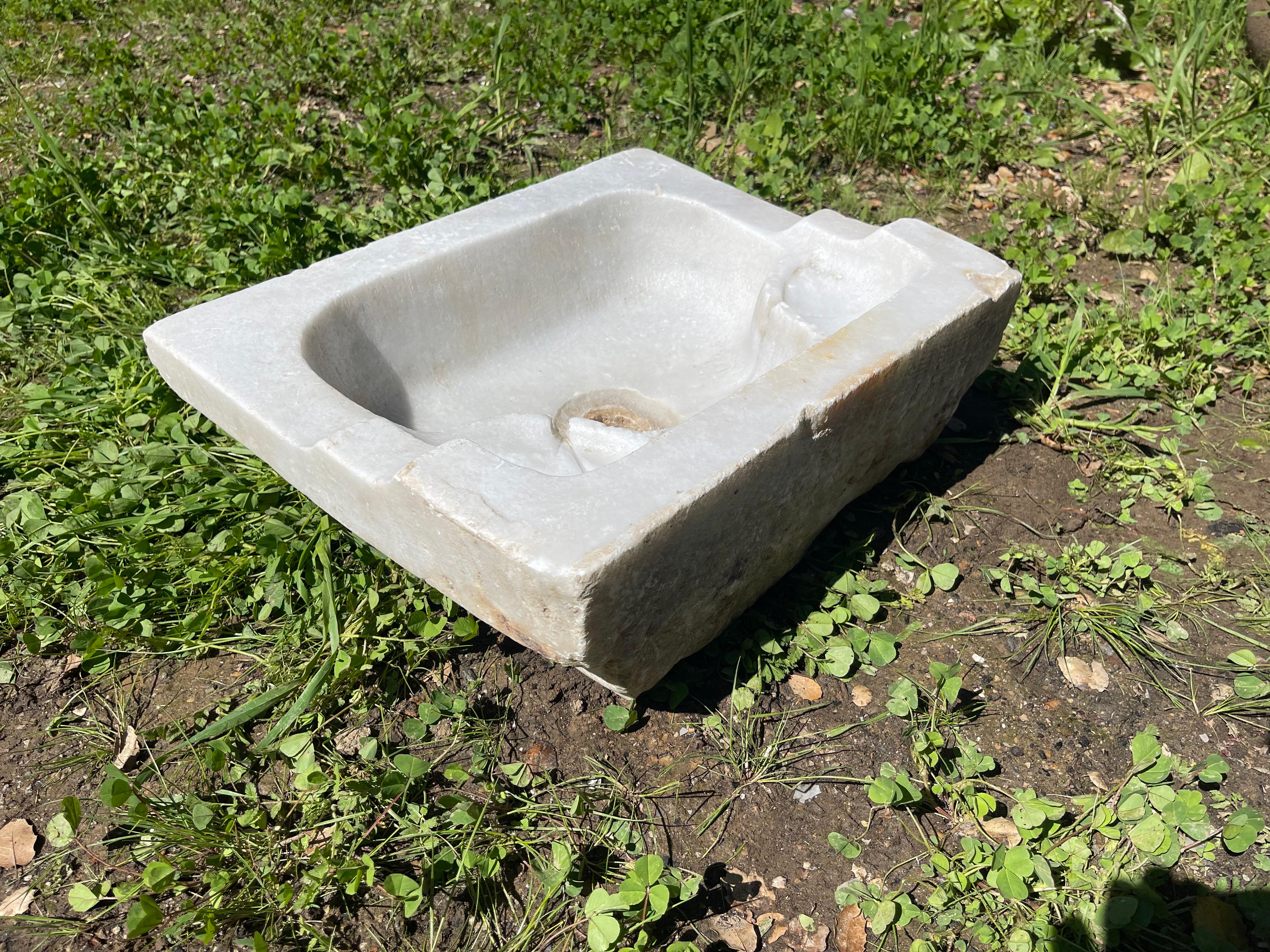 Turkish Mermer Lavabo (Ottoman Marble Sink) 0260 For Sale