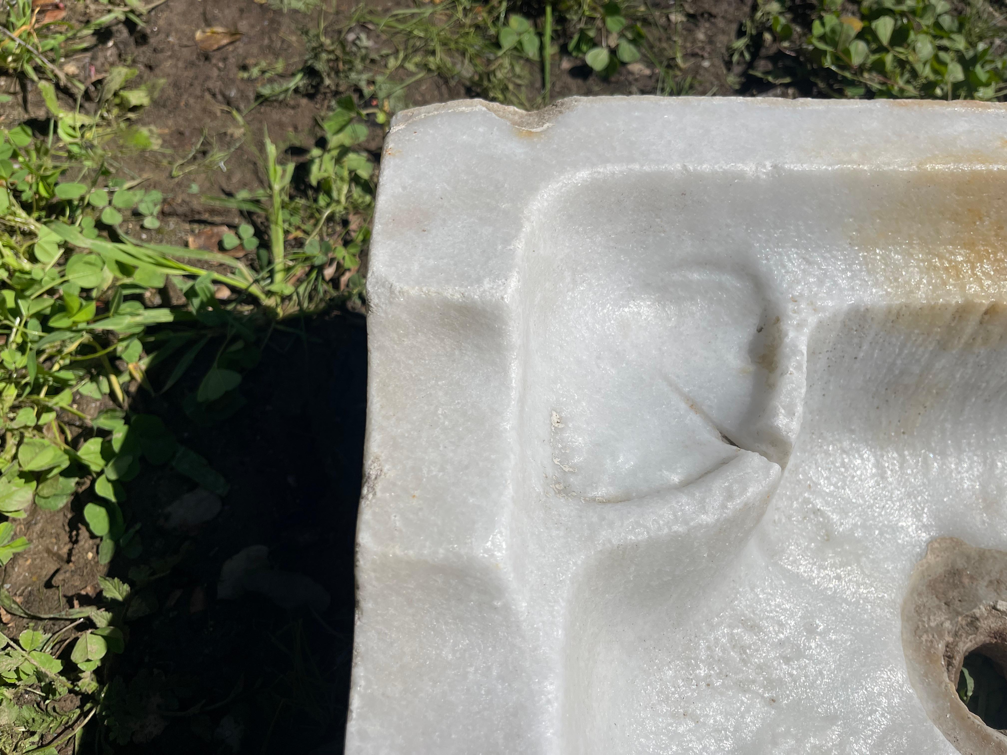 Mermer Lavabo (Ottoman Marble Sink) 0260 In Good Condition For Sale In Ojai, US