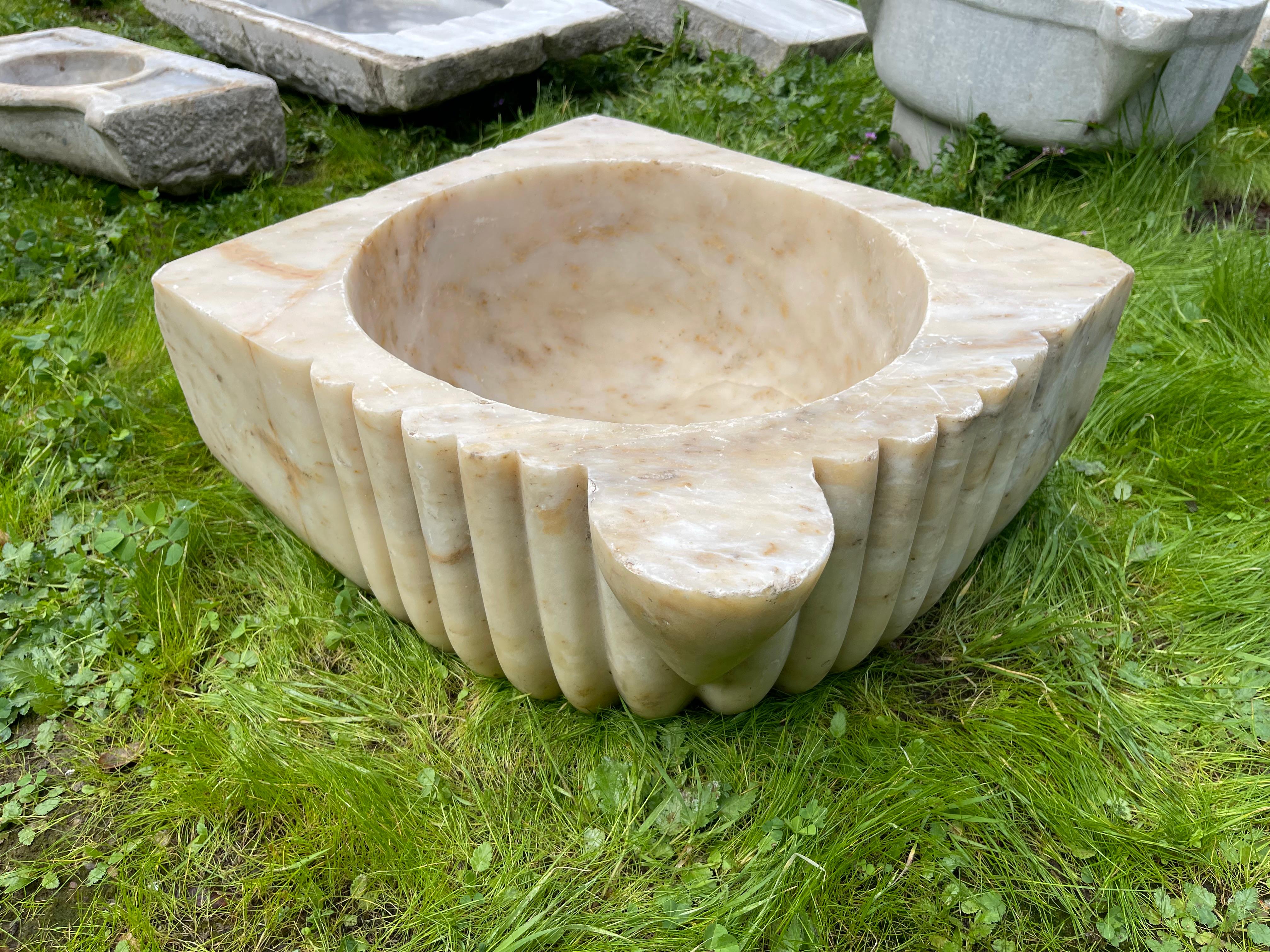 Gréco-romain Mermer Lavabo (Lavabo en marbre) en vente