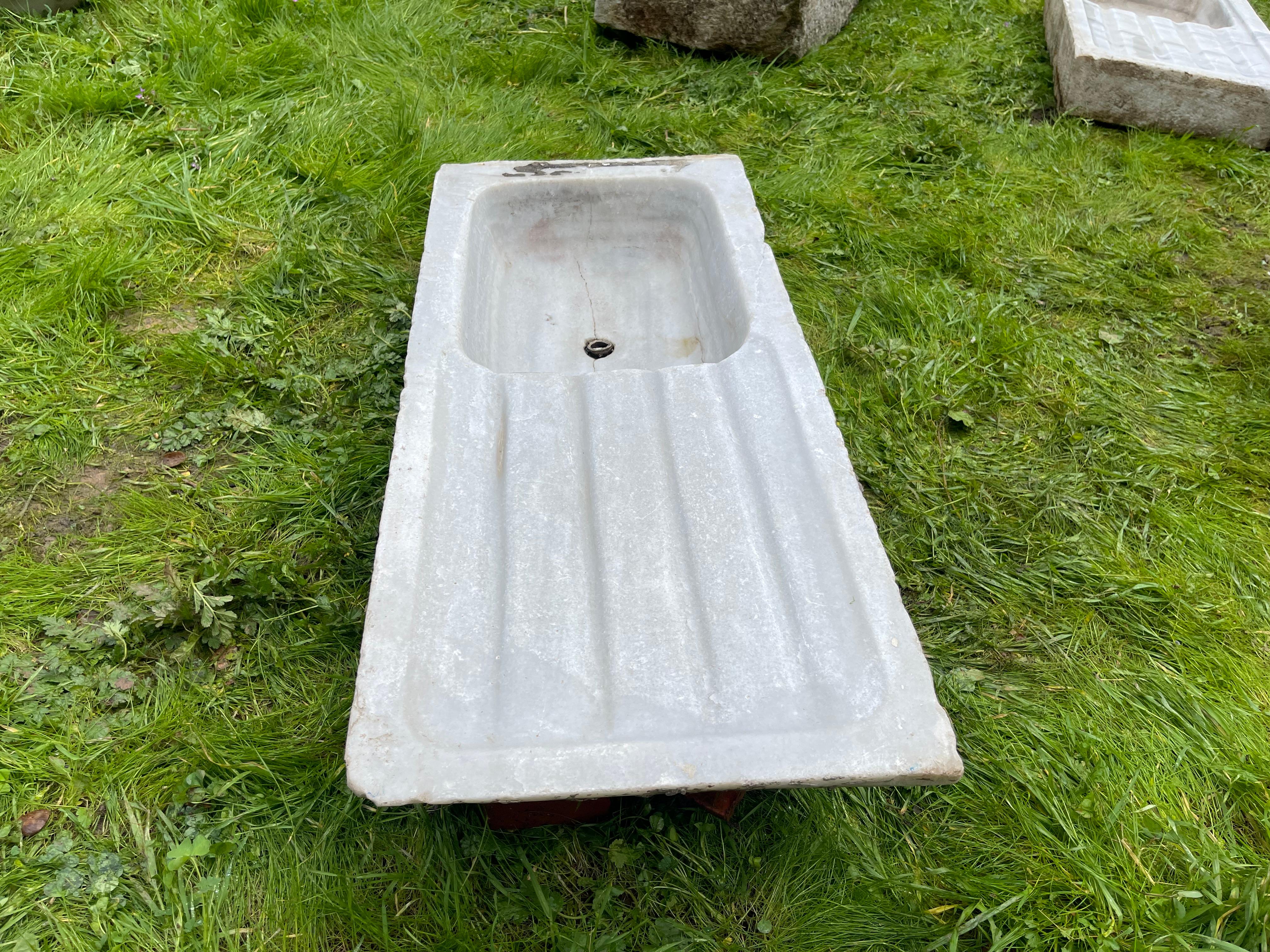 Gréco-romain Mermer Lavabo (Lavabo en marbre) en vente