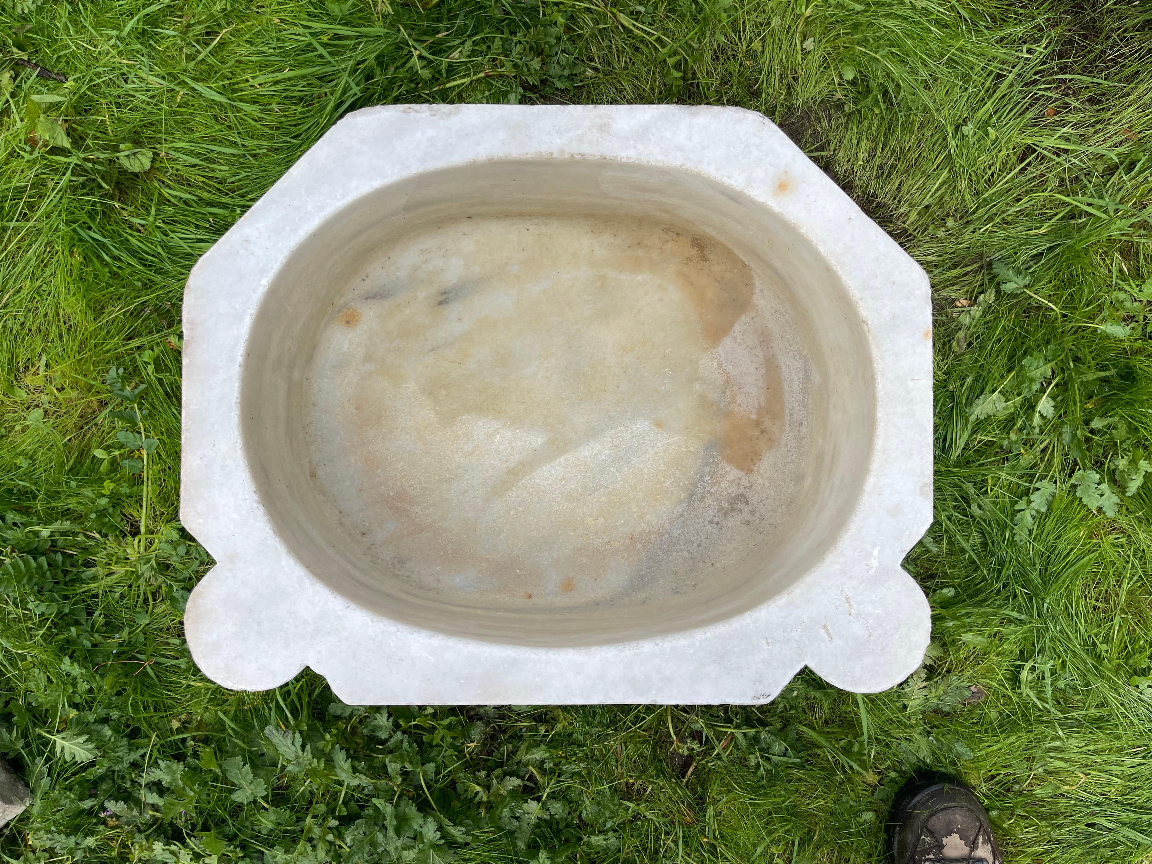 Turc Mermer Lavabo (Lavabo en marbre) en vente