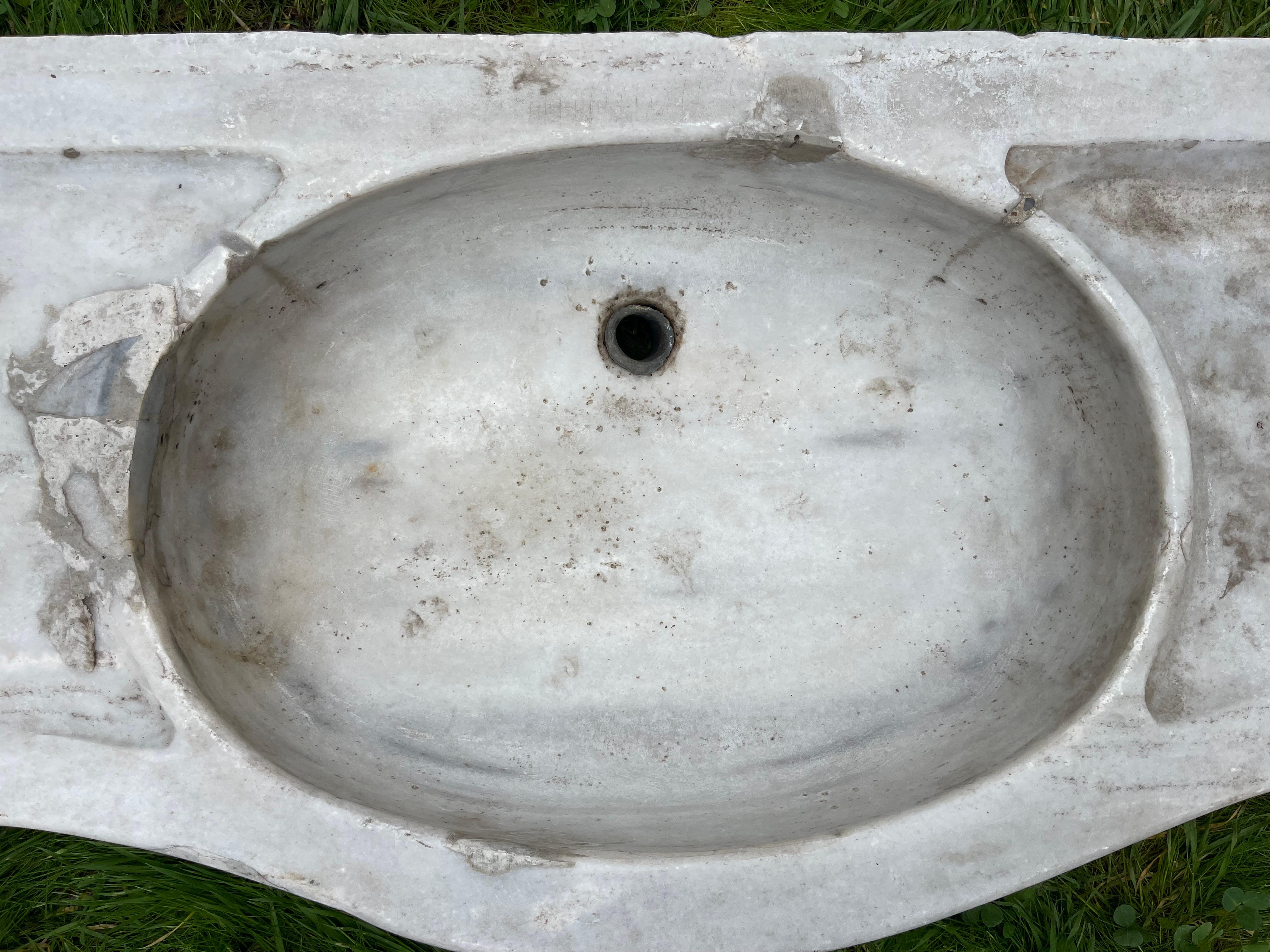 Mermer Lavabo (Lavabo en marbre) Bon état - En vente à Ojai, US