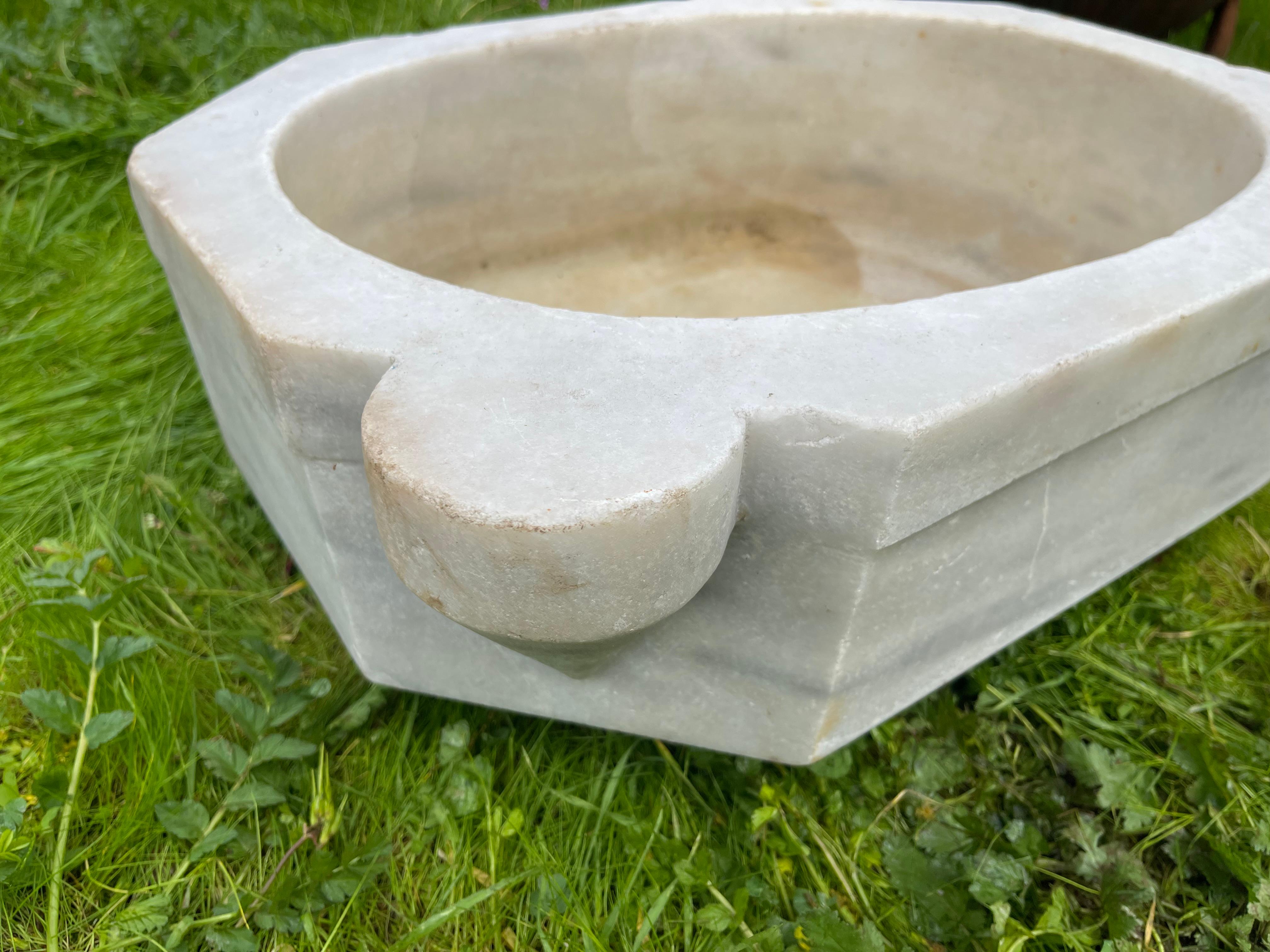 Mermer Lavabo (Lavabo en marbre) Bon état - En vente à Ojai, US