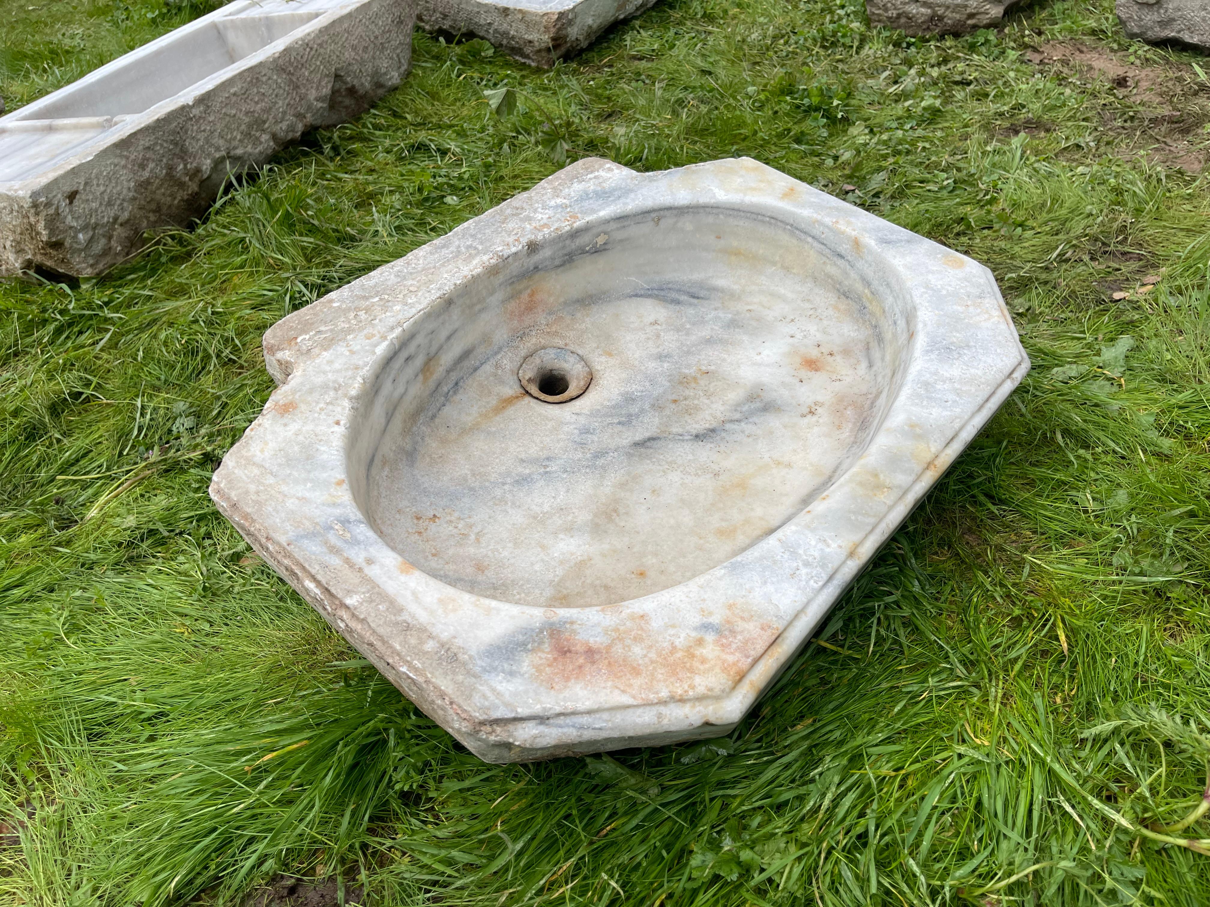 Marbre Mermer Lavabo (Lavabo en marbre) en vente