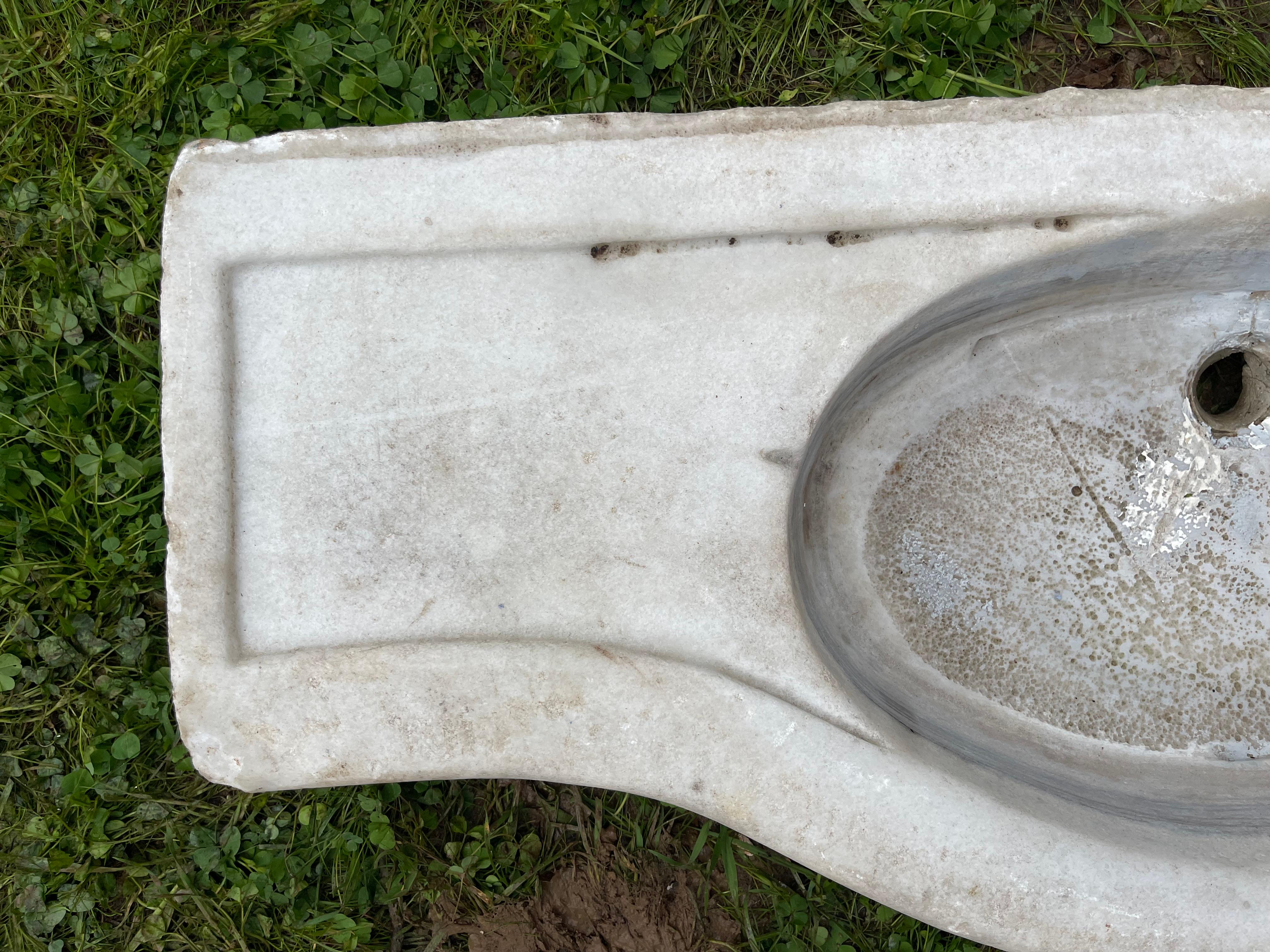 Mermer Lavabo (Lavabo en marbre) 1