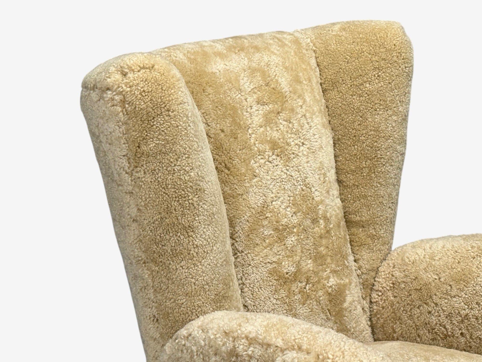 Mid-20th Century Meroni & Fossati, Beige Shearling, Stained Wood, Lounge Chairs, Italy, 1950s For Sale