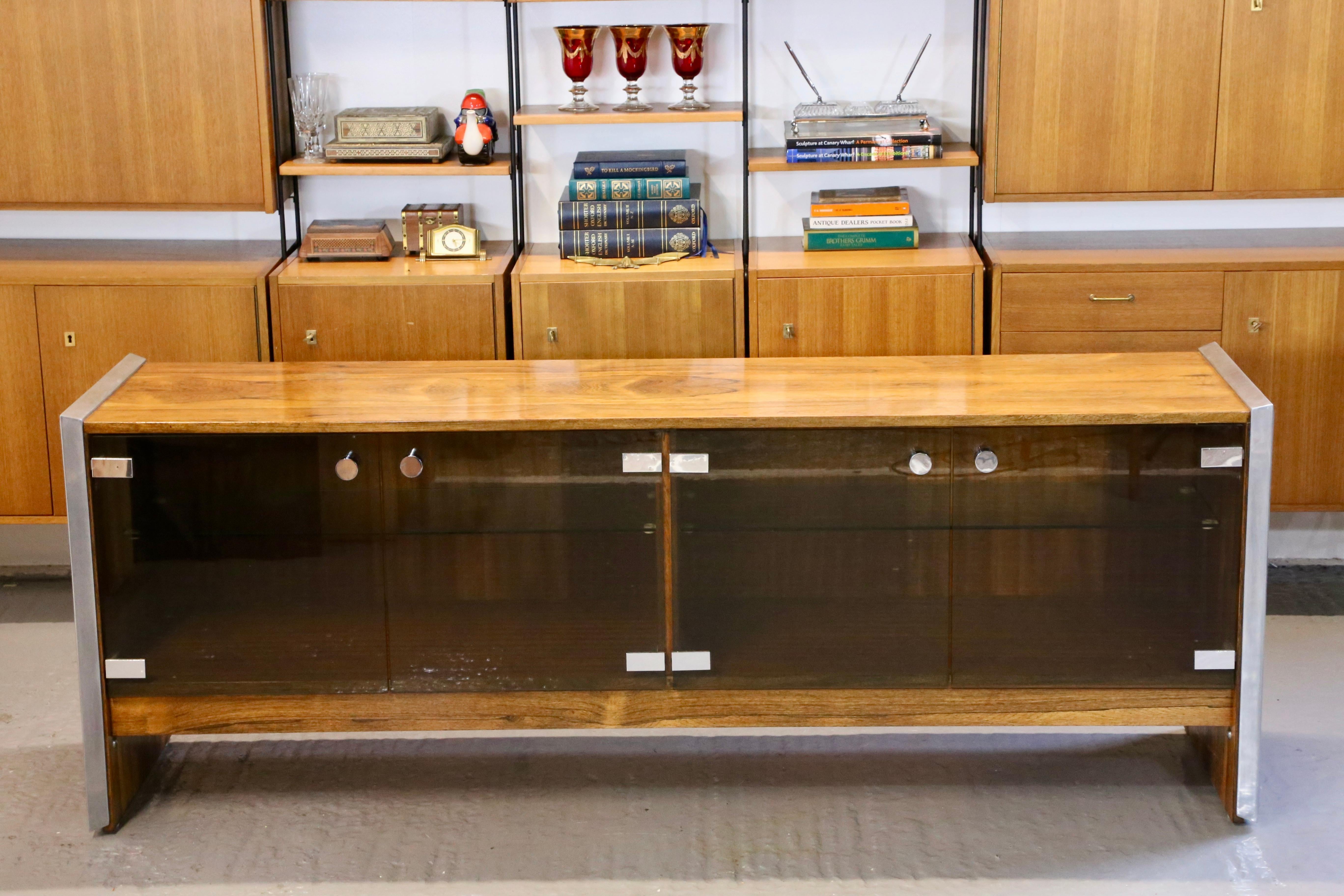 Merrow Associates - Richard Young, Fine Rosewood Chrome & Smoked Glass Sideboard For Sale 10