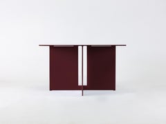 Mesa baja Mers de aluminio burdeos