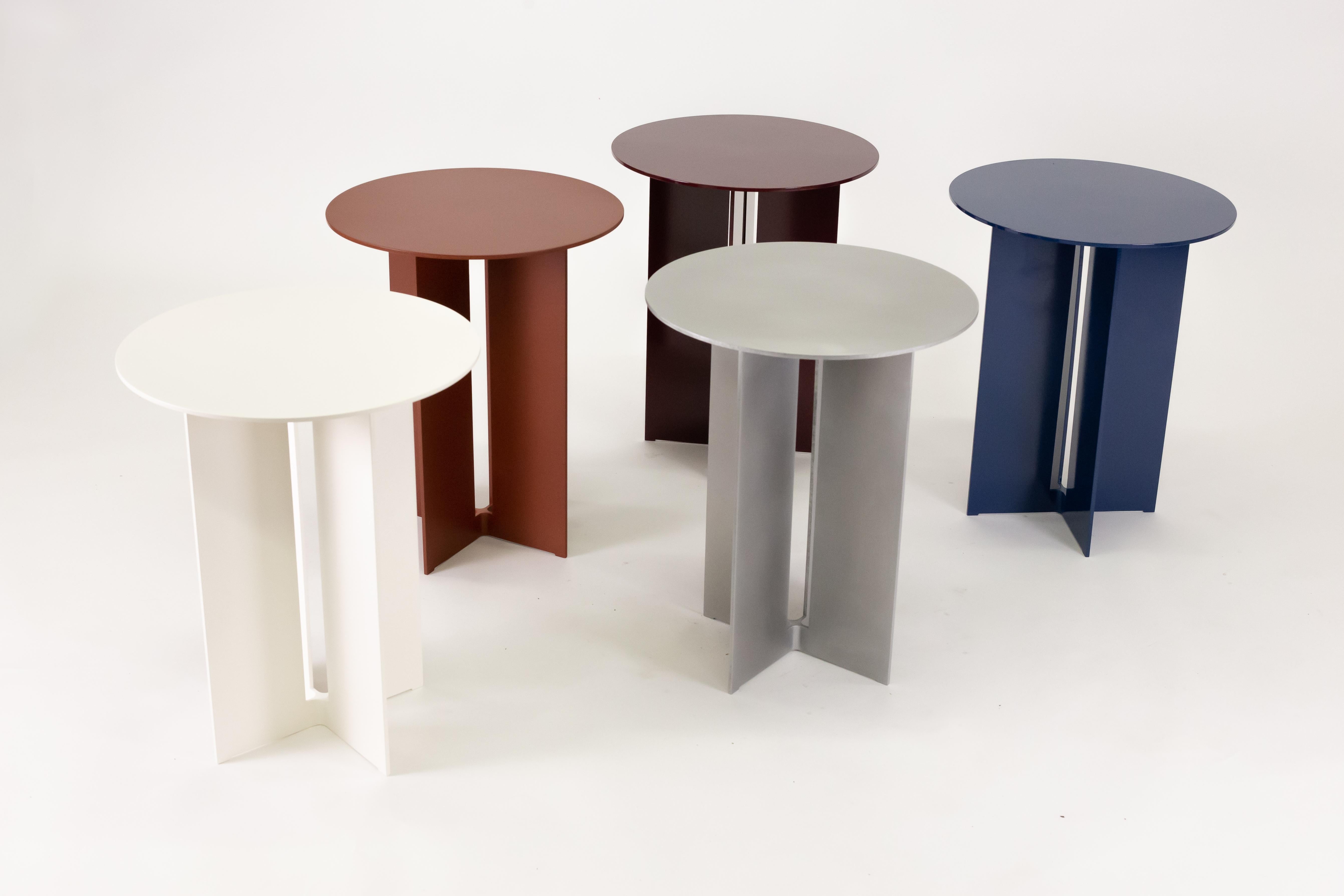 Modern Mers Side Table in Ochre Aluminum  For Sale