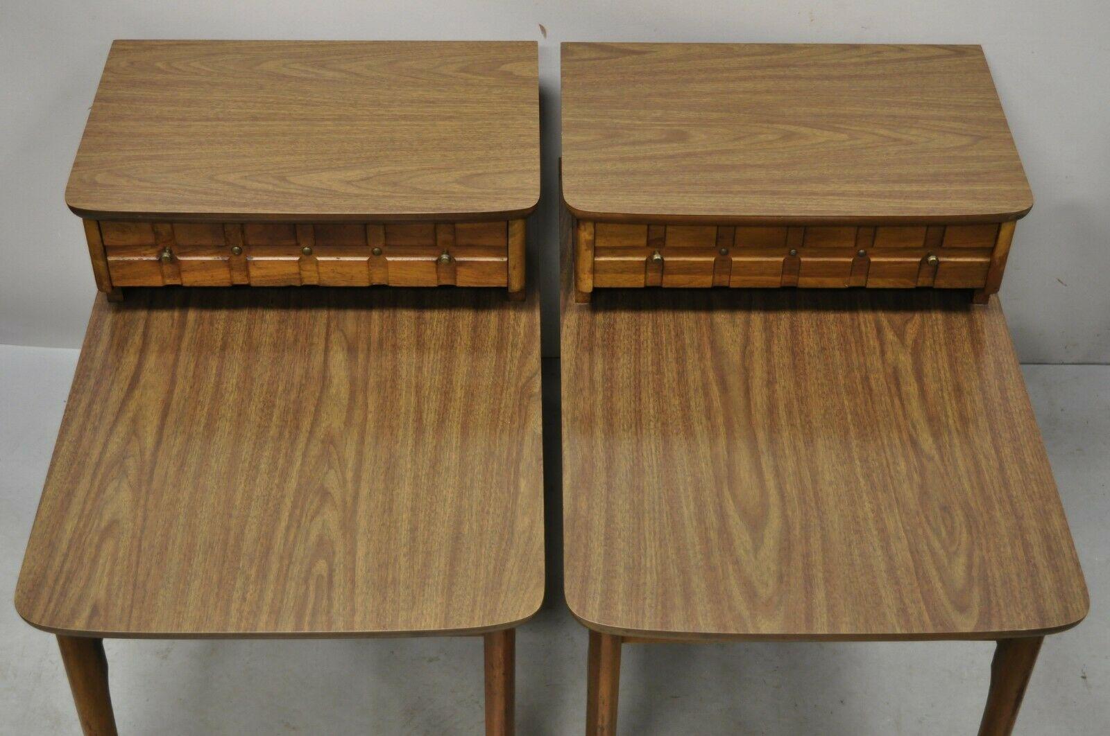 Mersman Mid Century Modern Walnut and Laminate Step Side End Tables - a Pair For Sale 3