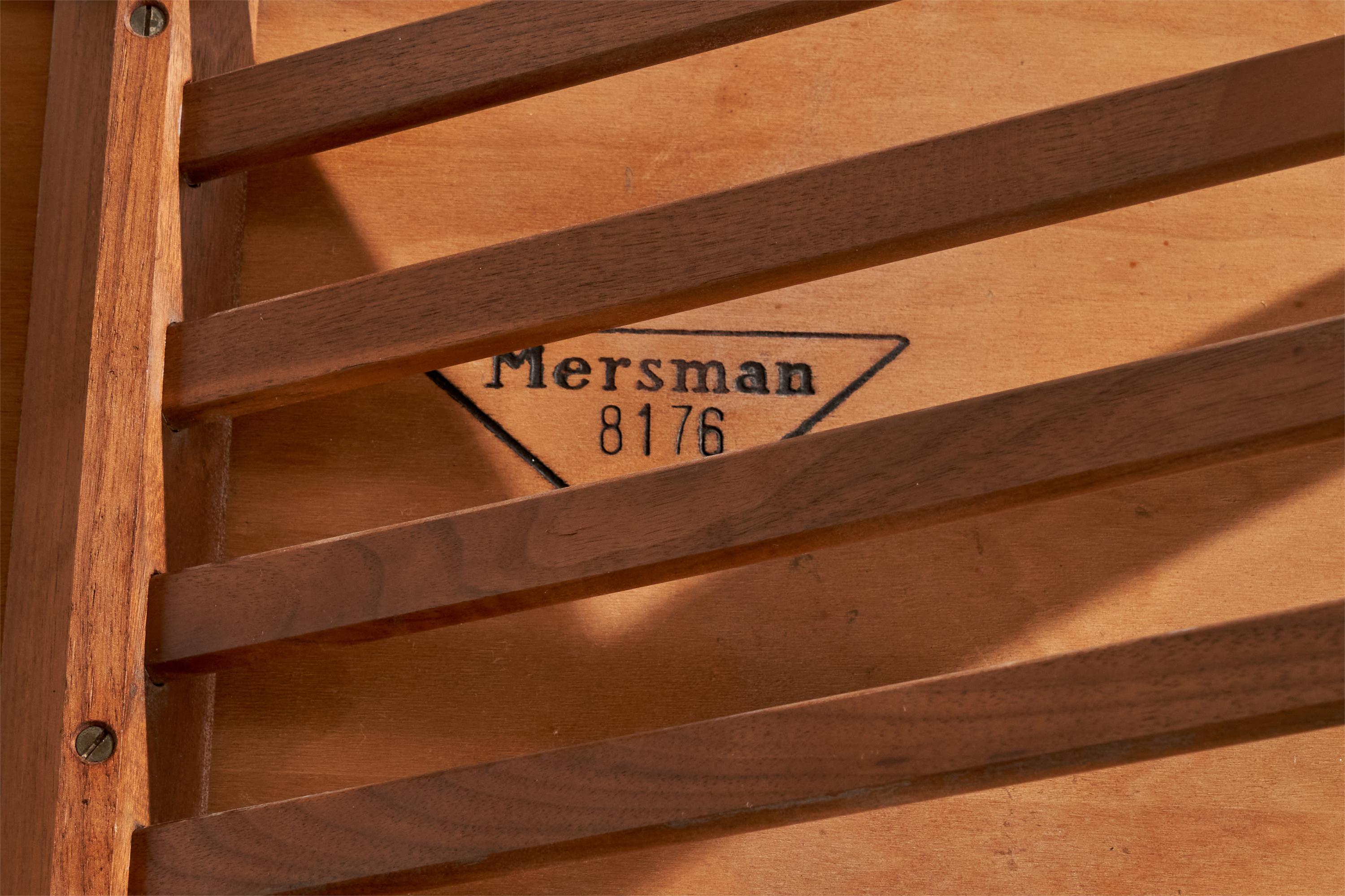 Mersman, Beistelltisch, Nussbaum, USA, 1950er Jahre (Moderne der Mitte des Jahrhunderts) im Angebot