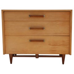 Merton Gershun American of Martinsville Urban Suburban Dresser