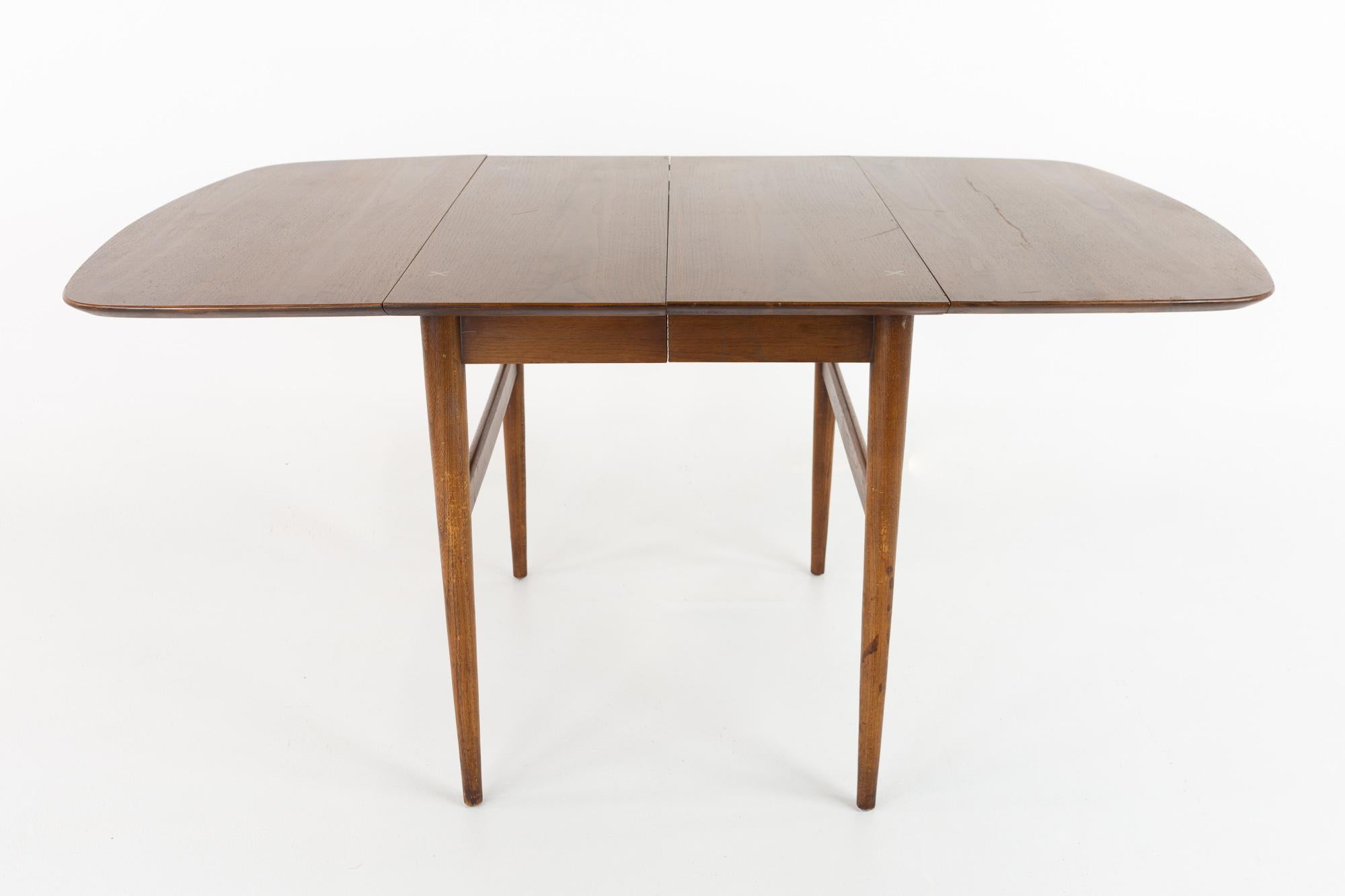 Late 20th Century Merton Gershun for American of Marinsville Mid Century Dining Table with 2 Leave
