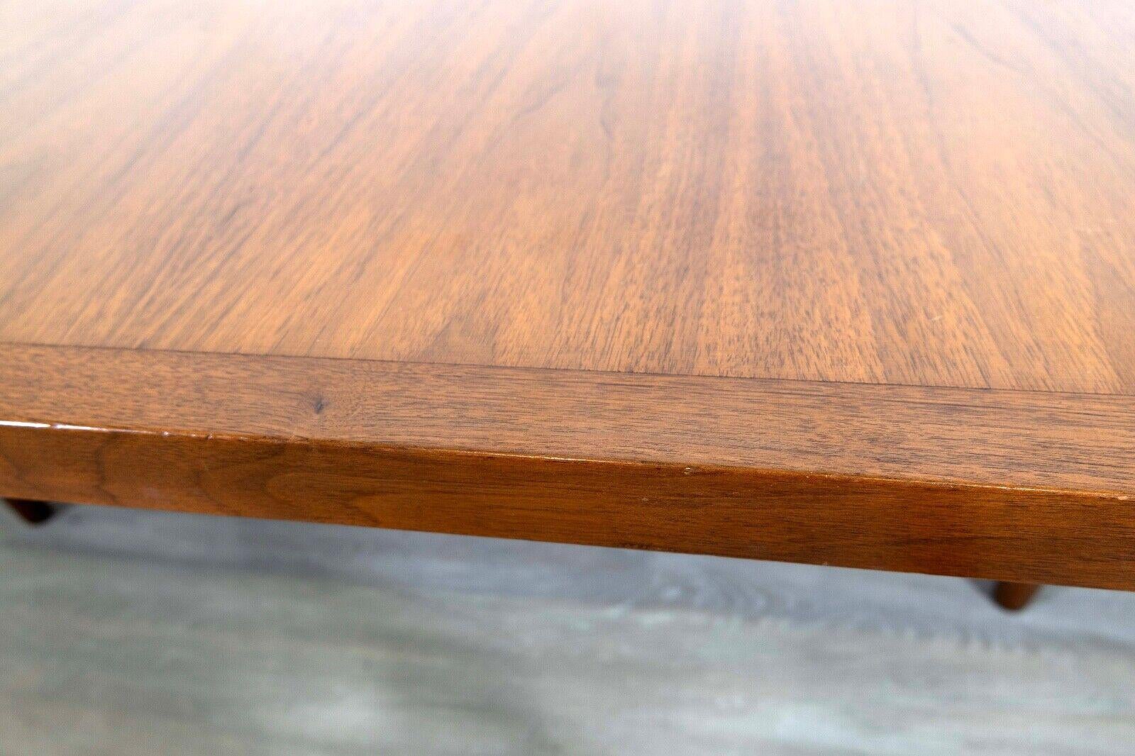 Merton Gershun for American of Martinsville Coffee Table Walnut Mid Century Mod For Sale 2