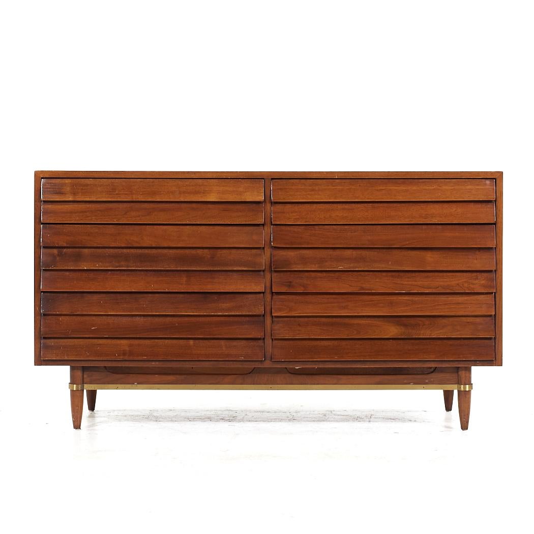 Merton Gershun for American of Martinsville Mid Century Walnut 6 Drawer Lowboy Dresser

This lowboy measures: 54 wide x 19 deep x 30.25 inches high

All pieces of furniture can be had in what we call restored vintage condition. That means the piece