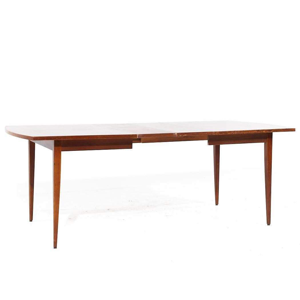 Merton Gershun for American of Martinsville MCM Walnut Expanding Dining Table For Sale 5