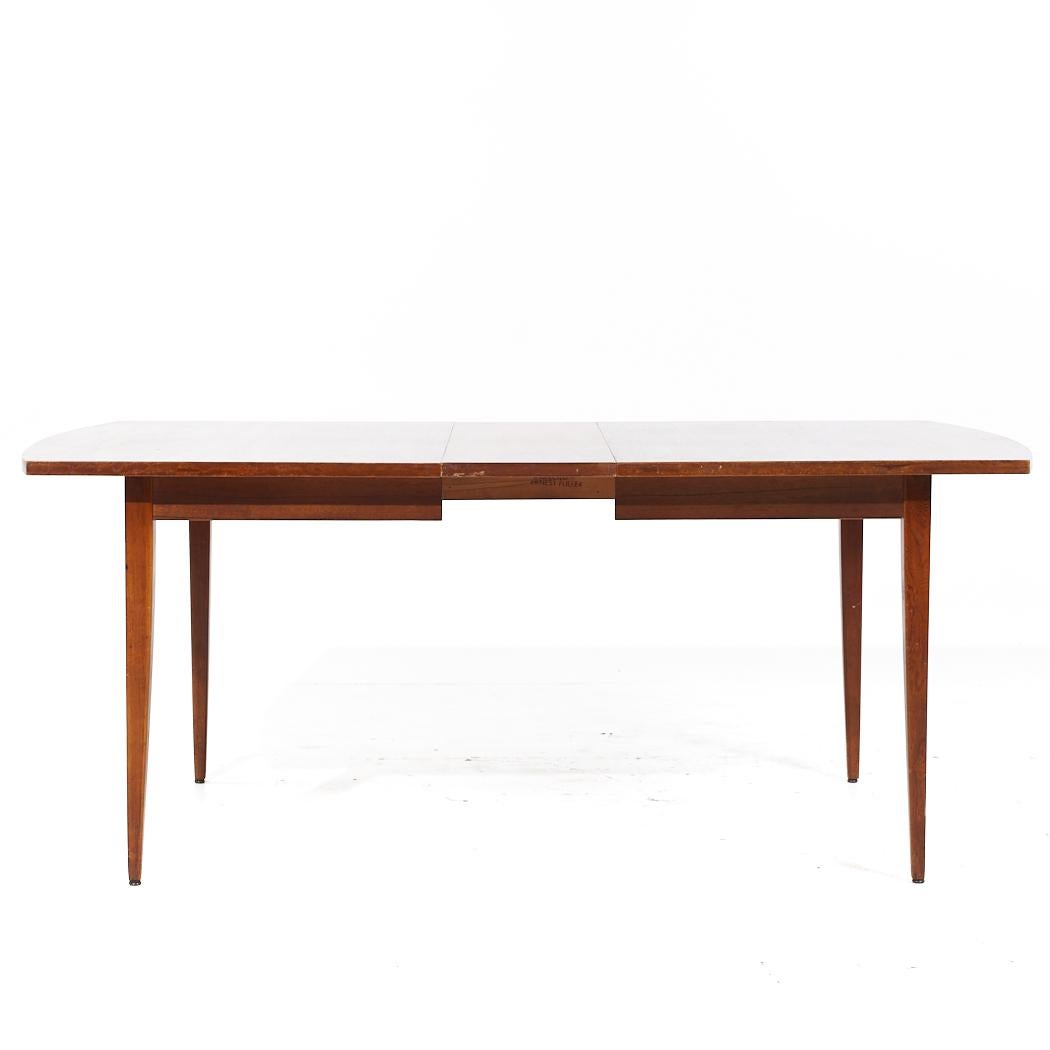 Merton Gershun for American of Martinsville MCM Walnut Expanding Dining Table For Sale 3