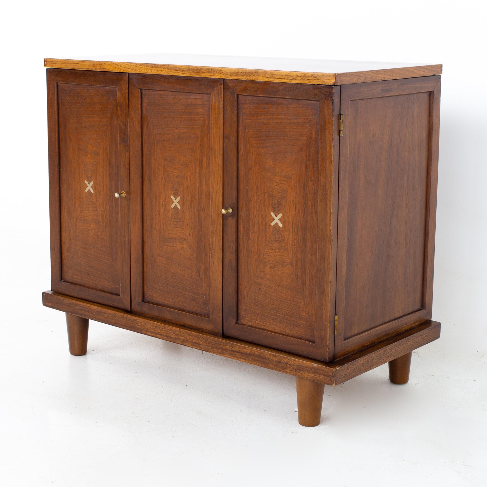 Merton Gershun for American of martinsville mid century walnut bar record credenza
Credenza measures: 30 wide x 14.5 deep x 26 inches high

All pieces of furniture can be had in what we call restored vintage condition. That means the piece is