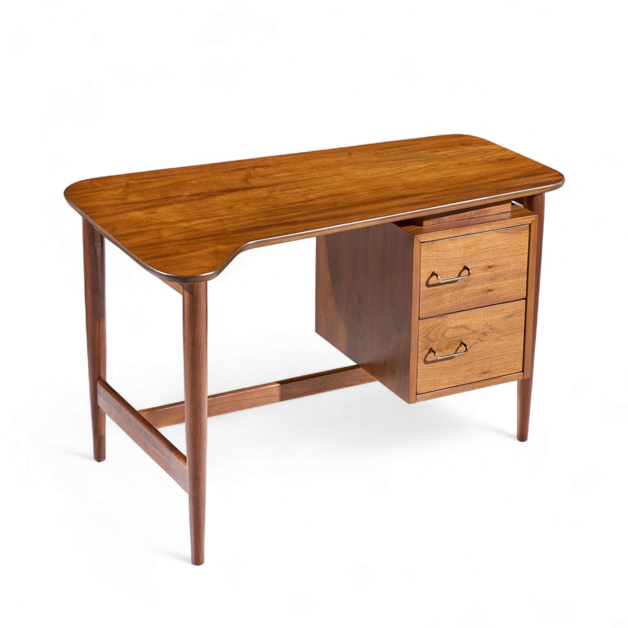 Merton Gershun for American of Martinsville Mid Century Walnut Curved Top Desk in vendita 1