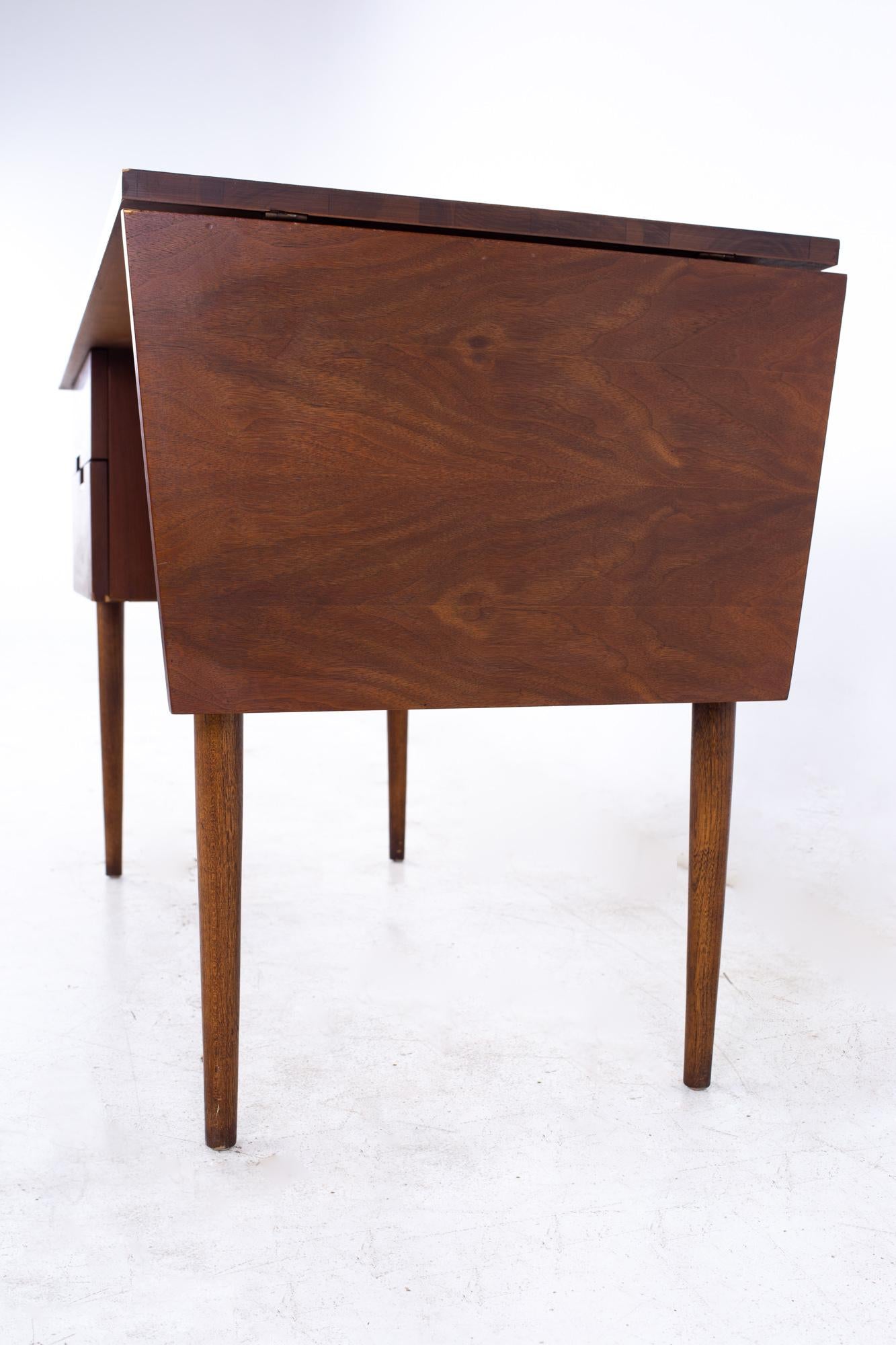 Merton Gershun for American of Martinsville Mid Century Walnut Dropleaf Desk In Good Condition In Countryside, IL