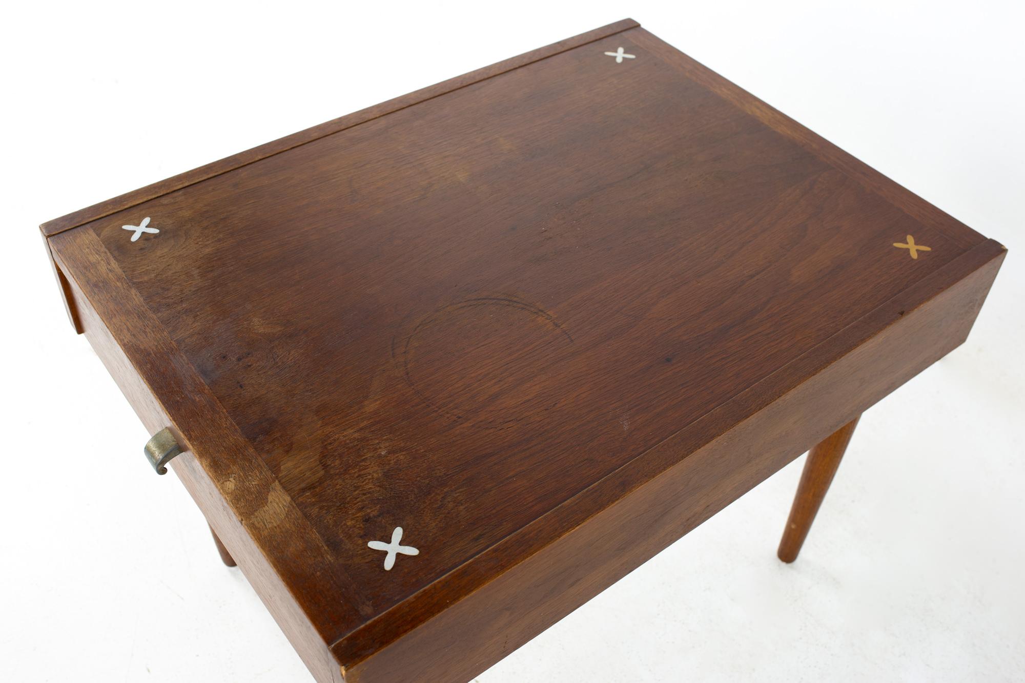 Merton Gershun for American of Martinsville Mid Century X Inlaid Walnut Side End In Good Condition For Sale In Countryside, IL