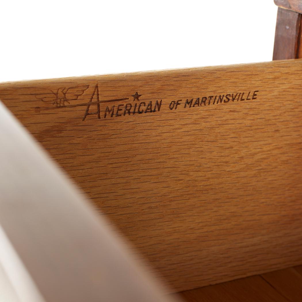 Merton Gershun per American of Martinsville 5 cassetti in noce a intarsio X di metà secolo in vendita 4