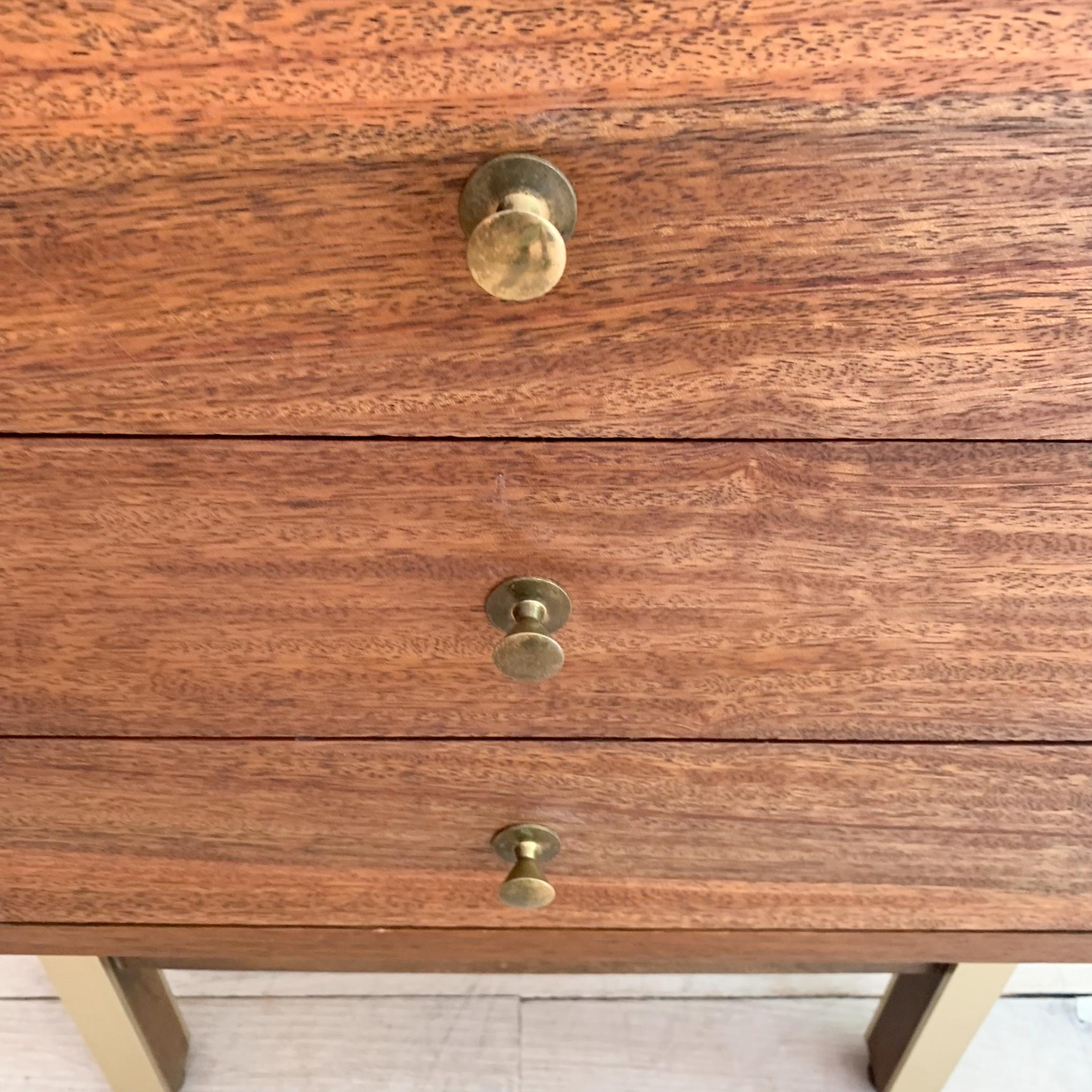 Merton Gershun for American of Martinsville Nightstand/Chest of Drawers In Good Condition In Asheville, NC