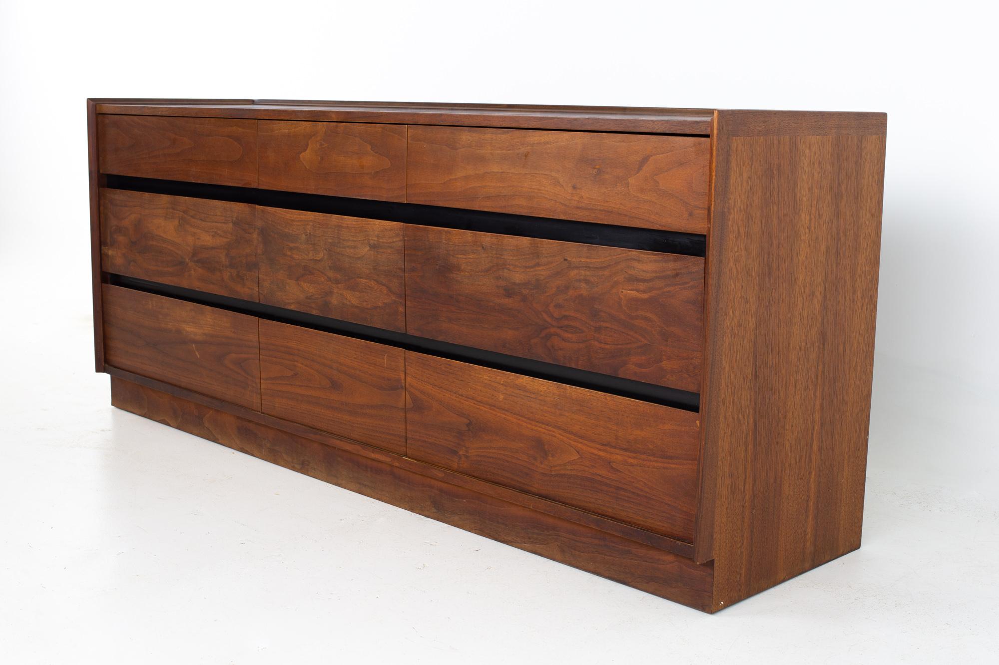 Merton Gershun for Dillingham Esprit mid century walnut 9 drawer lowboy dresser
Dresser measures: 72 wide x 18.5 deep x 30 inches high

All pieces of furniture can be had in what we call restored vintage condition. That means the piece is