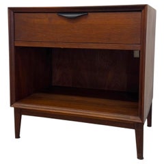 Merton Gershun for Dillingham Esprit Walnut Nightstand – Mid-Century Modern Side