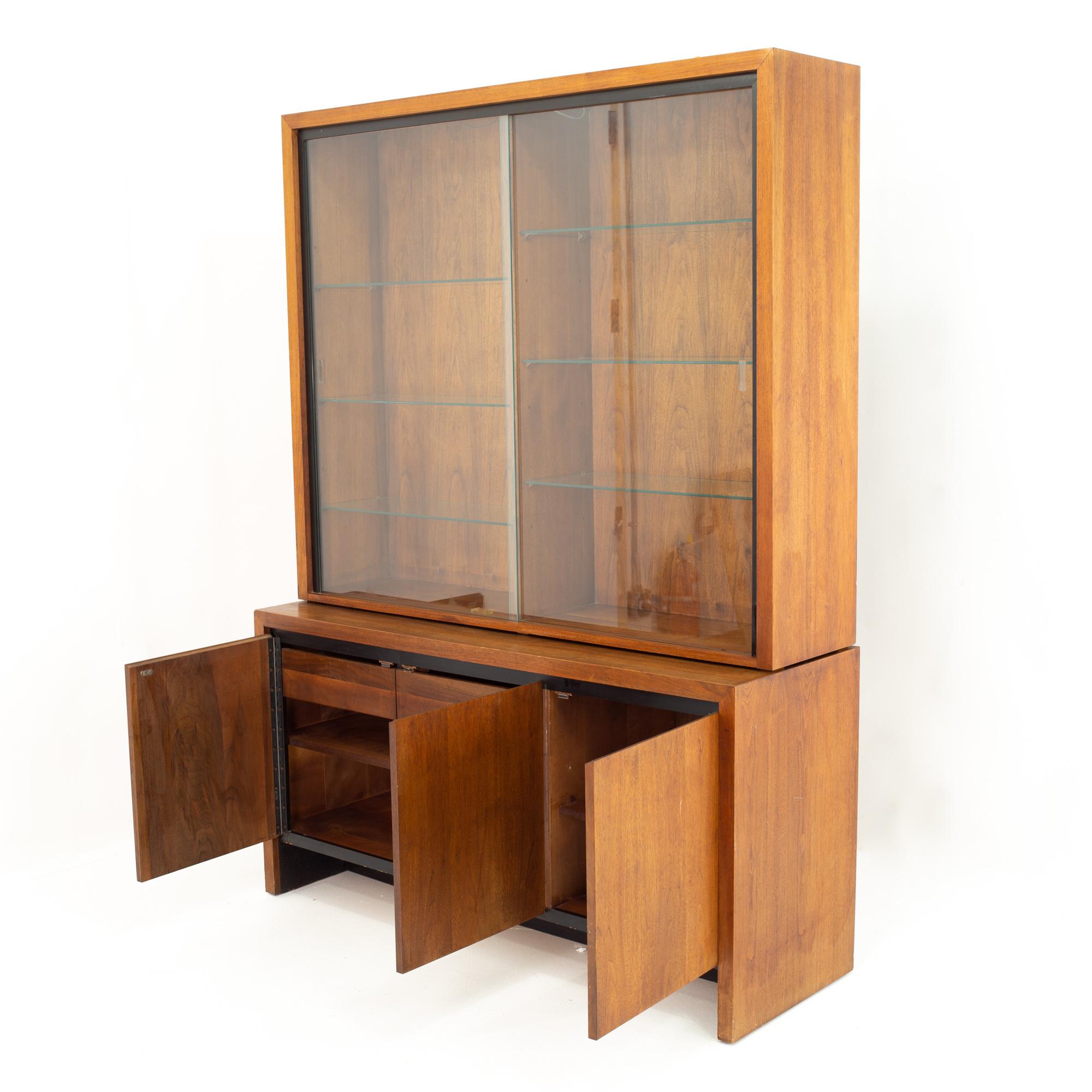 Merton Gershun for Dillingham Mid Century Bookmatched Walnut China Cabinet 2