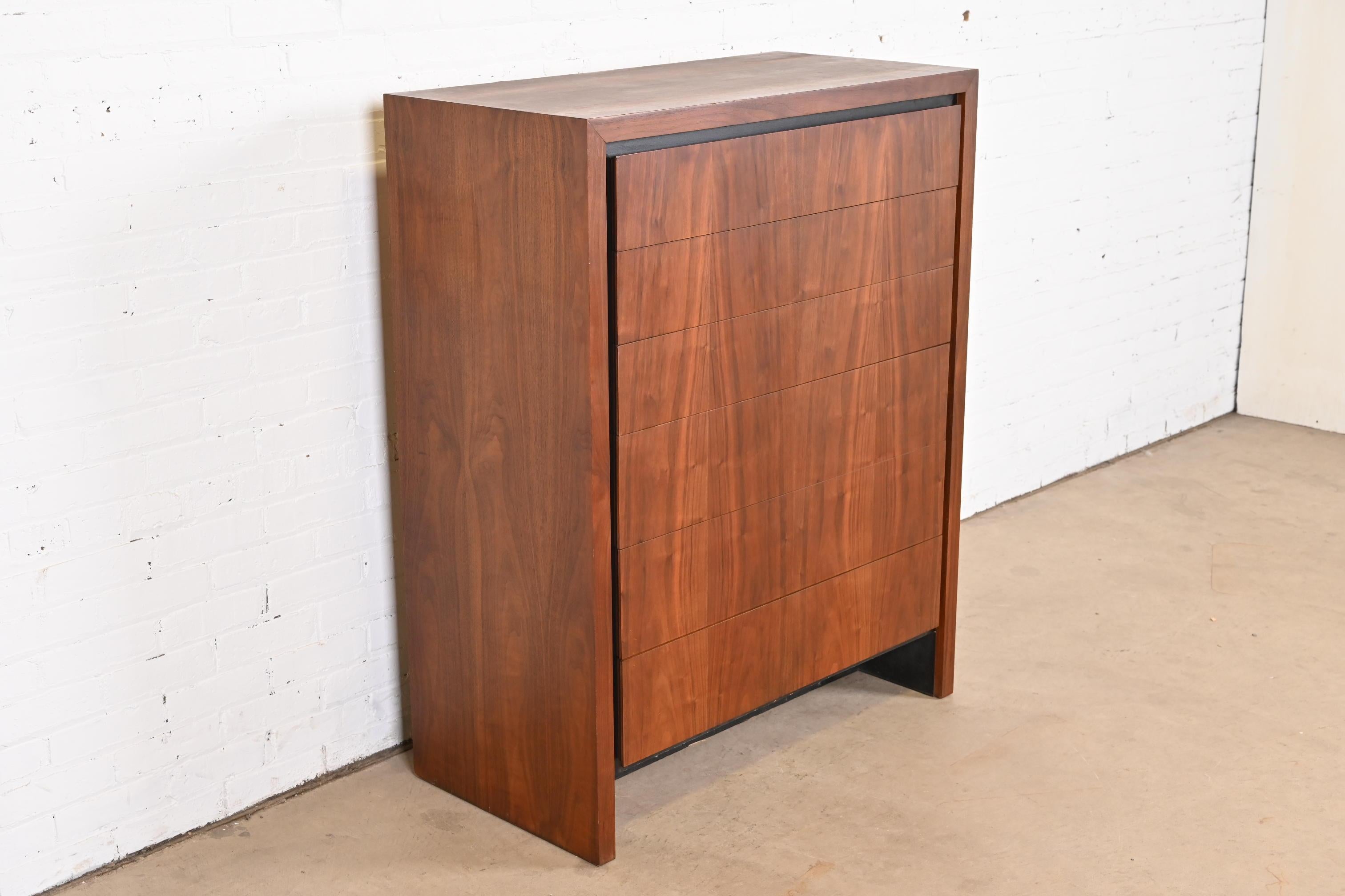 Merton Gershun for Dillingham Mid-Century Modern Walnut Highboy Dresser, 1960s 1
