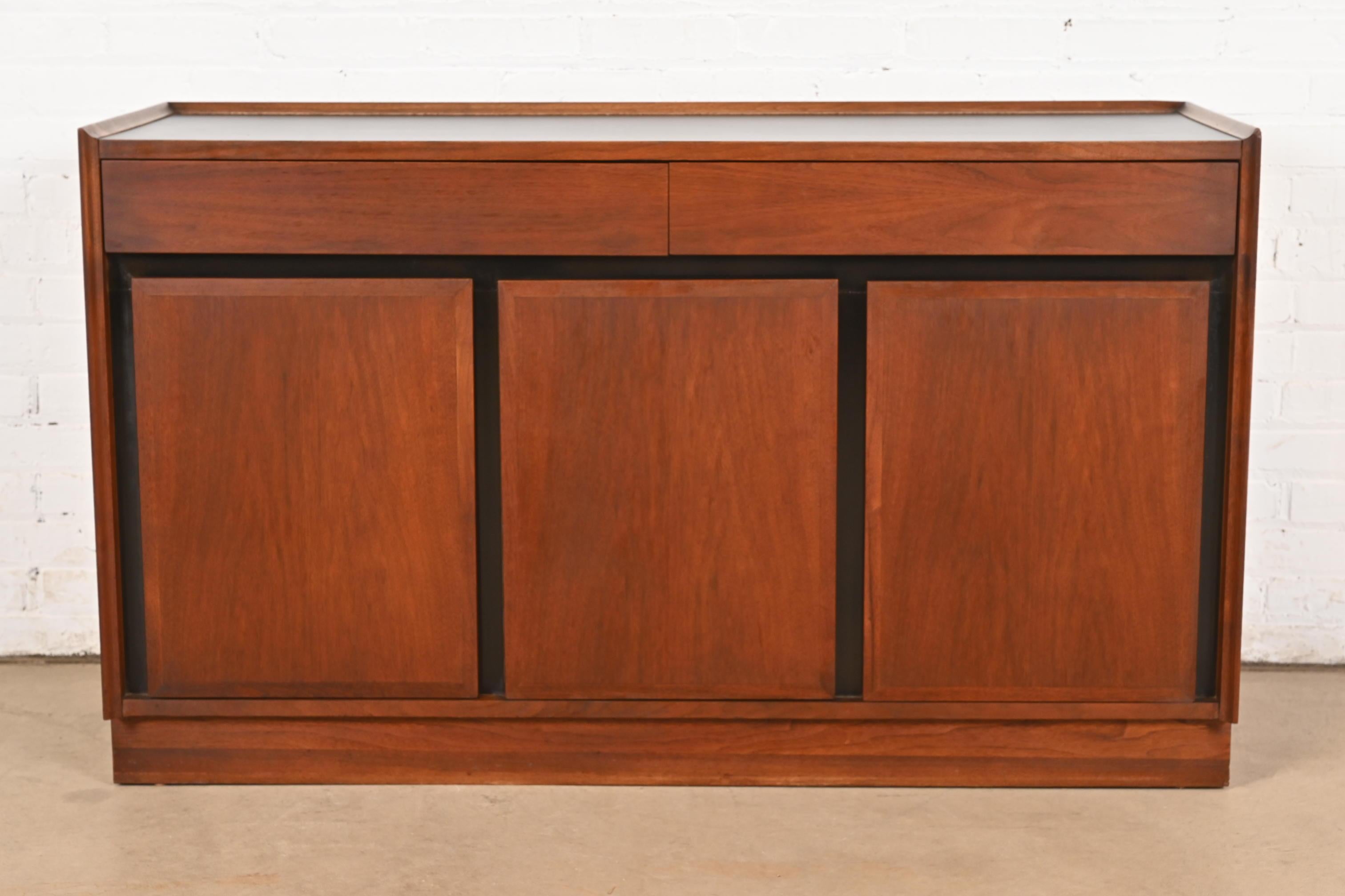 American Merton Gershun for Dillingham Mid-Century Modern Walnut Sideboard or Bar Cabinet For Sale