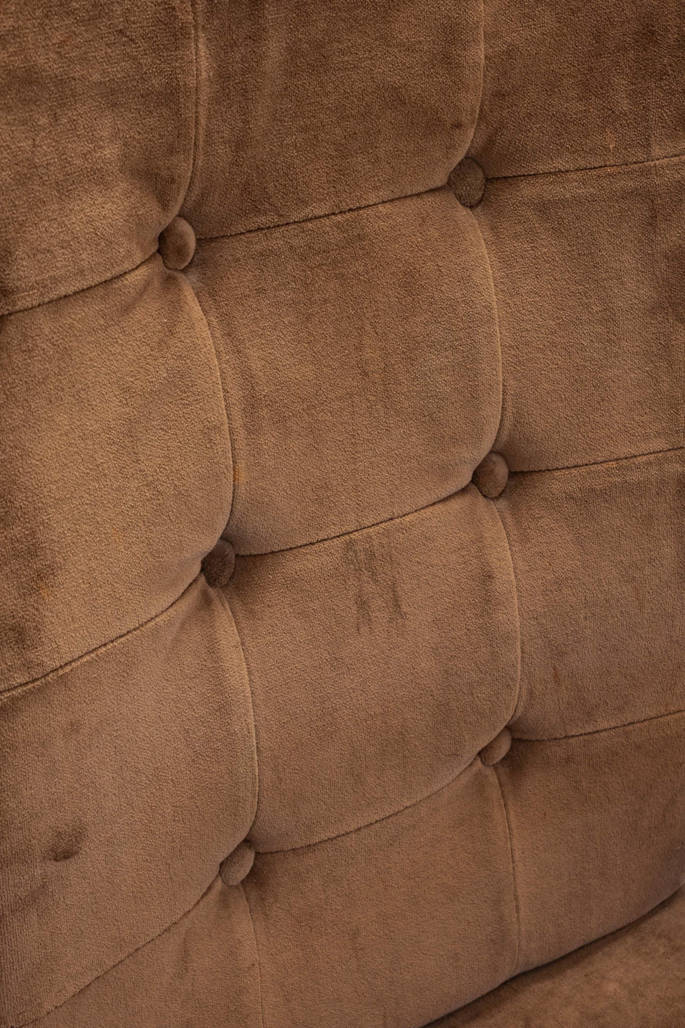 Merton Gershun For Dillingham Set Of 6 Brown Upholstered Dining Chairs For Sale 3