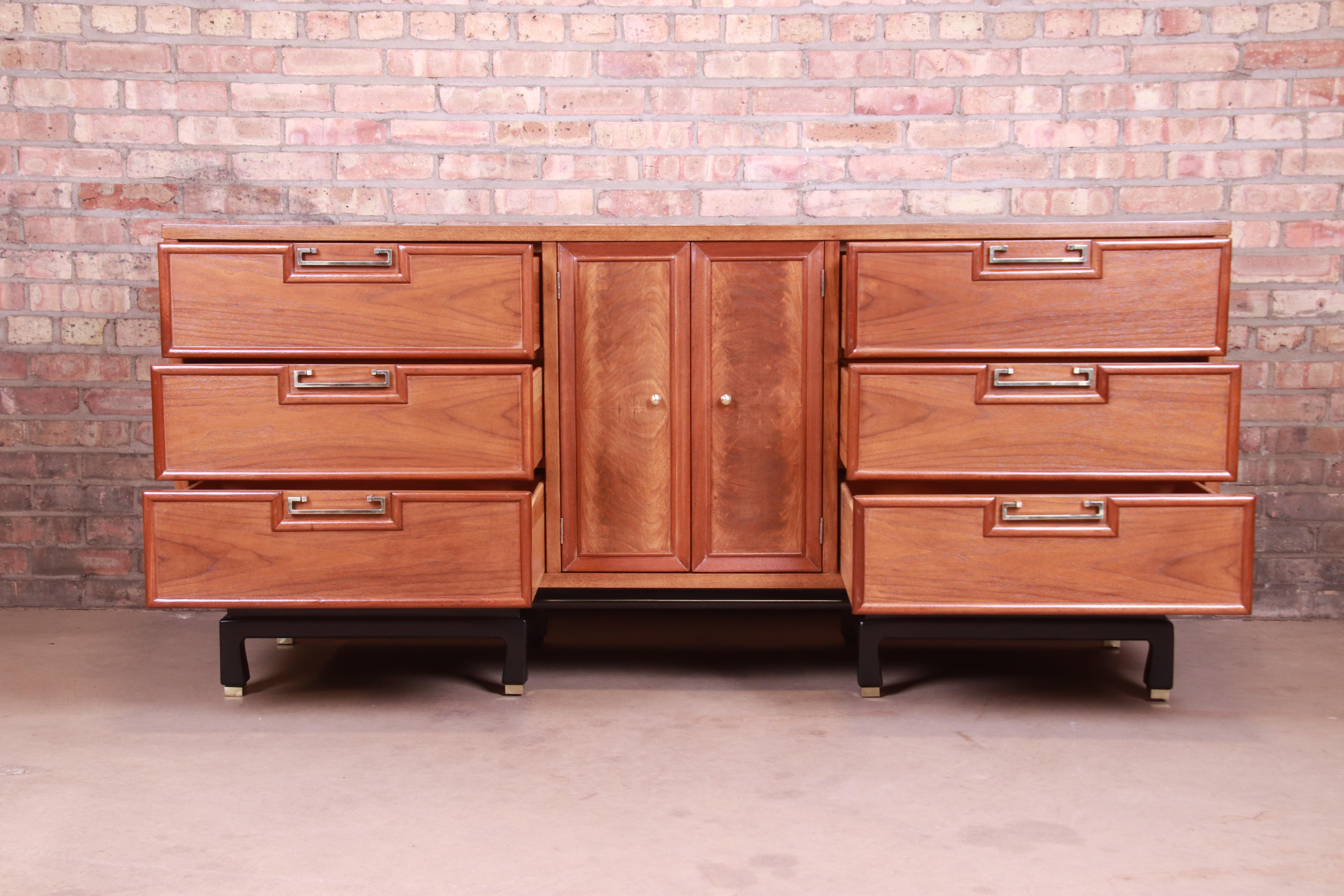 Merton Gershun Hollywood Regency Chinoiserie Walnut Triple Dresser, Refinished For Sale 1