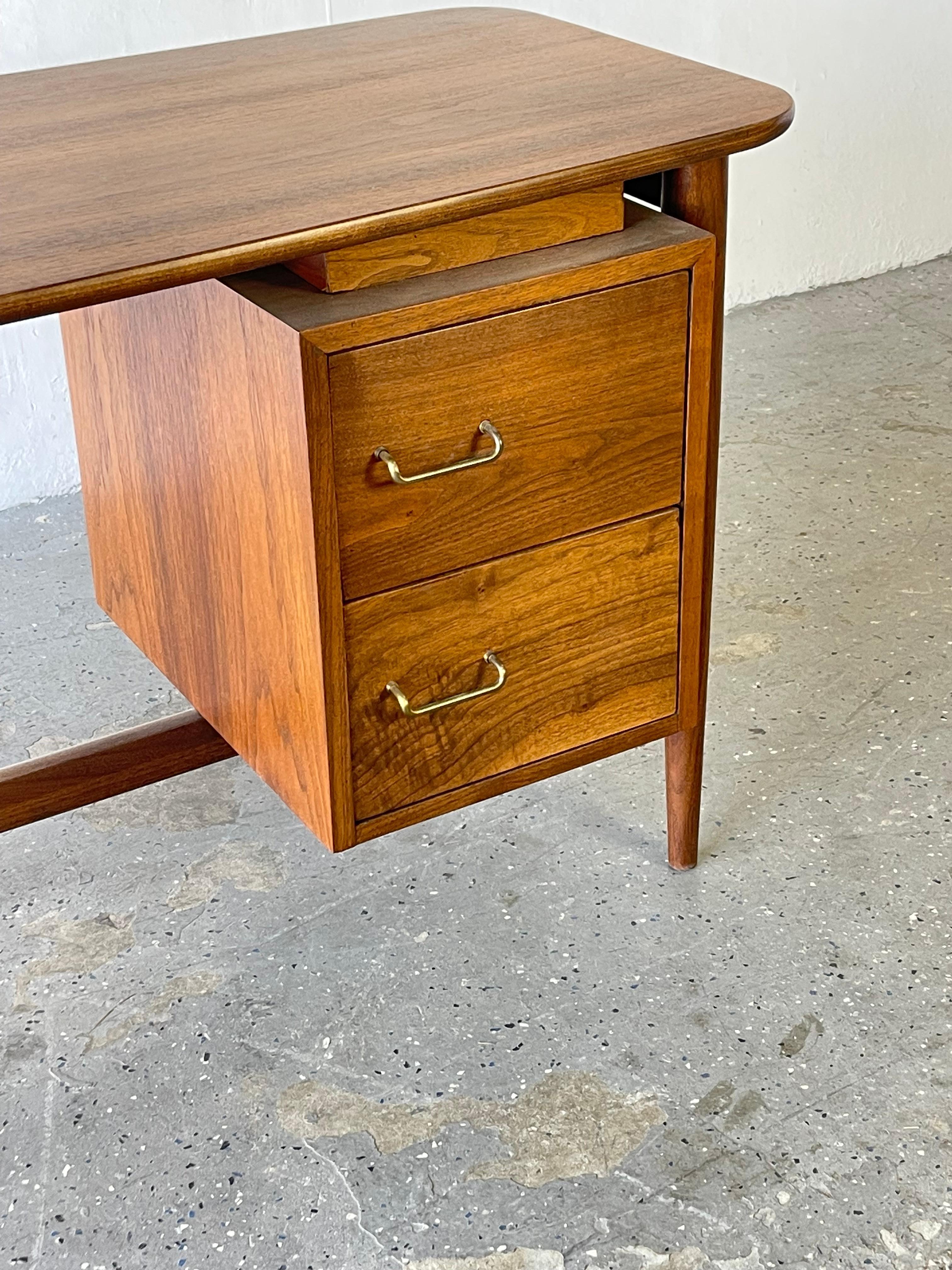 Mid-20th Century Merton Gershun Mid-Century Modern Desk for American of Martinsville Dania