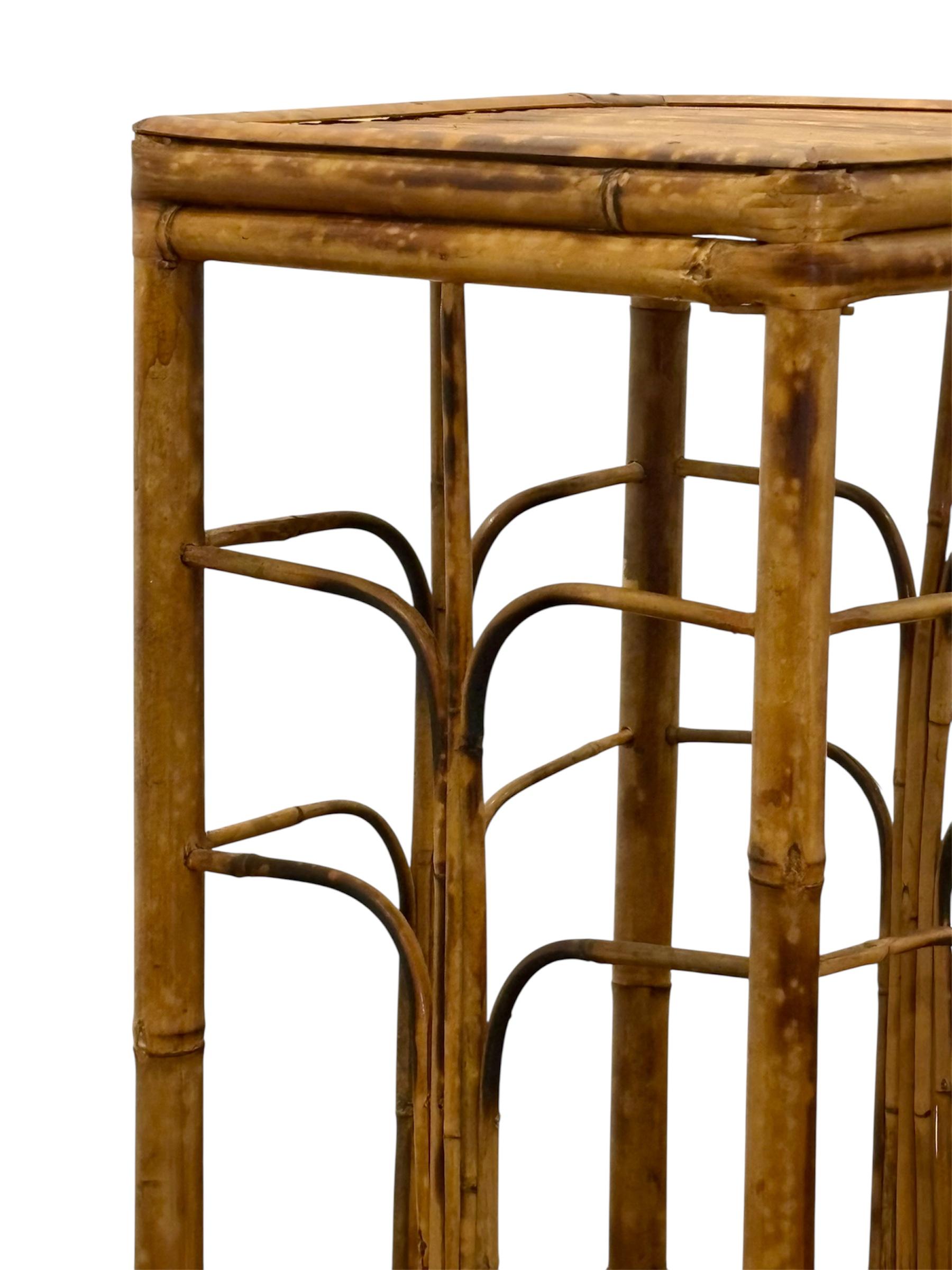 Mesa auxiliaire Chinoiserie Circa 1.950. Bon état - En vente à VALÈNCIA, ES
