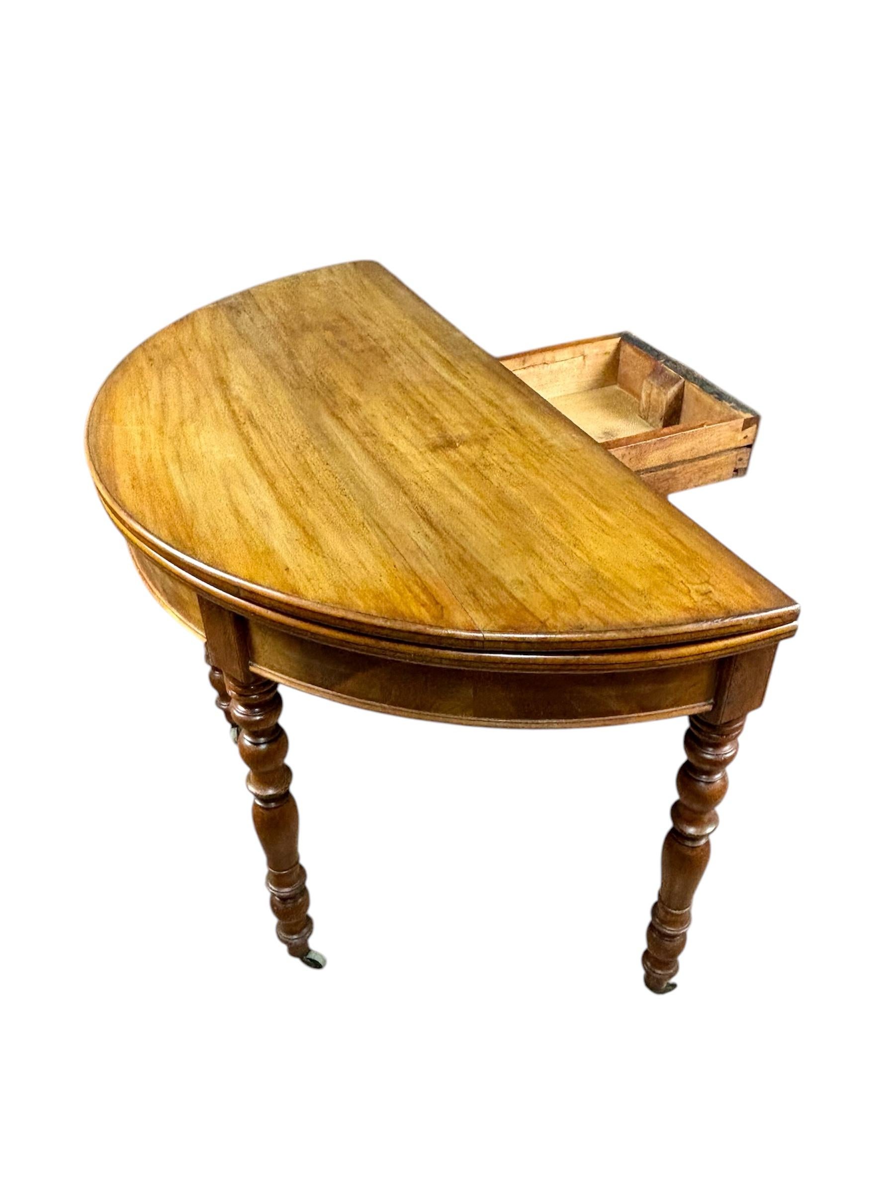 Mesa/consola de campaña inglesa For Sale 1