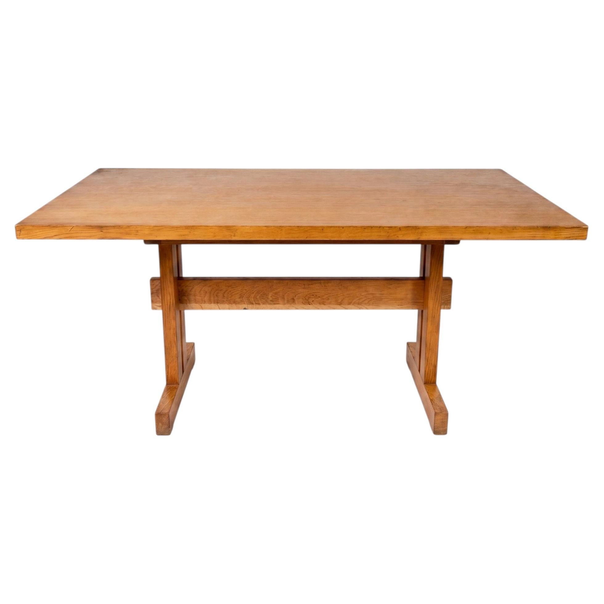 Mesa de comedor racionalista · años 60s For Sale