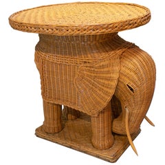 Mesa elefante de mimbre de los años, 1970