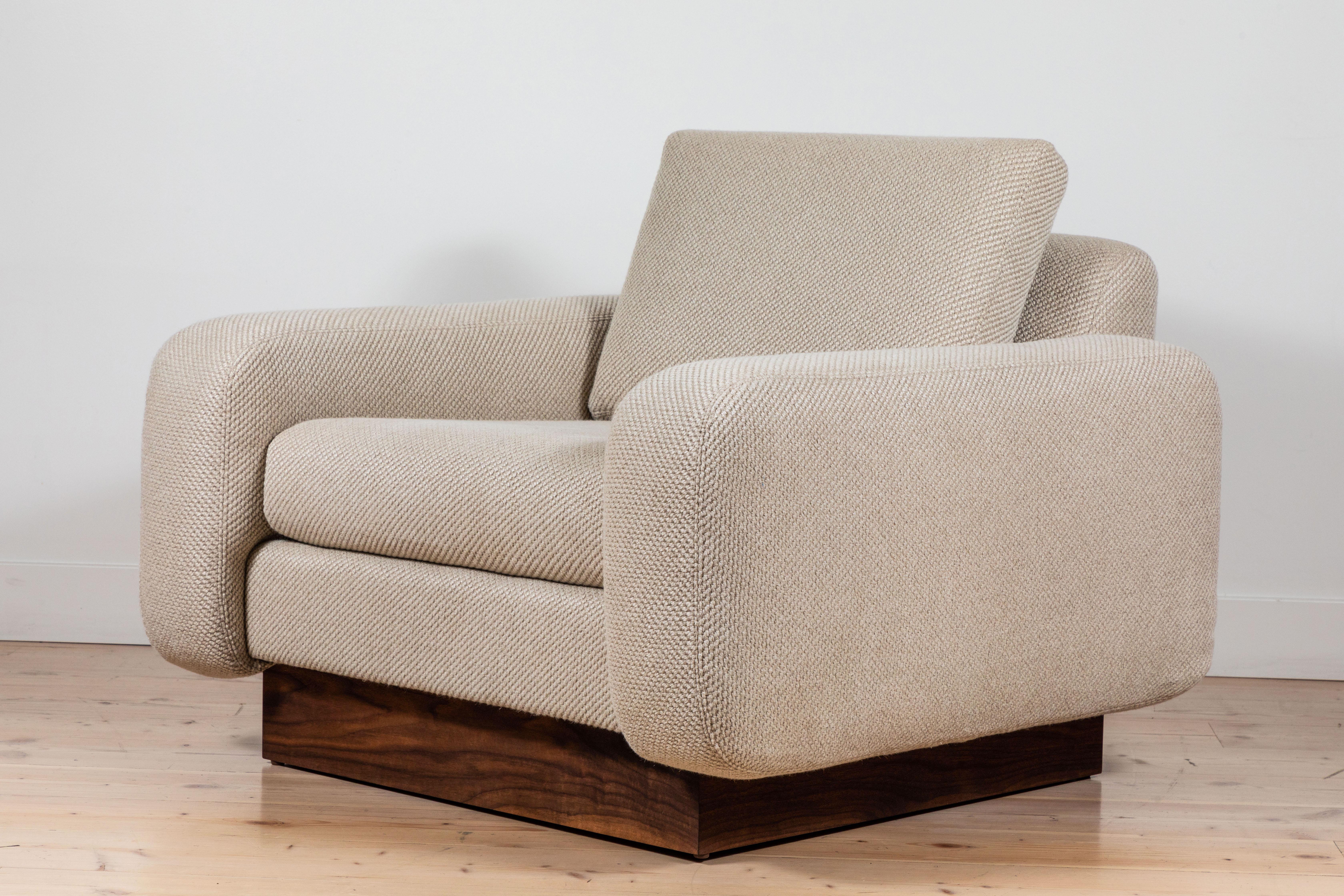 American Mesa Lounge Chair by Lawson-Fenning