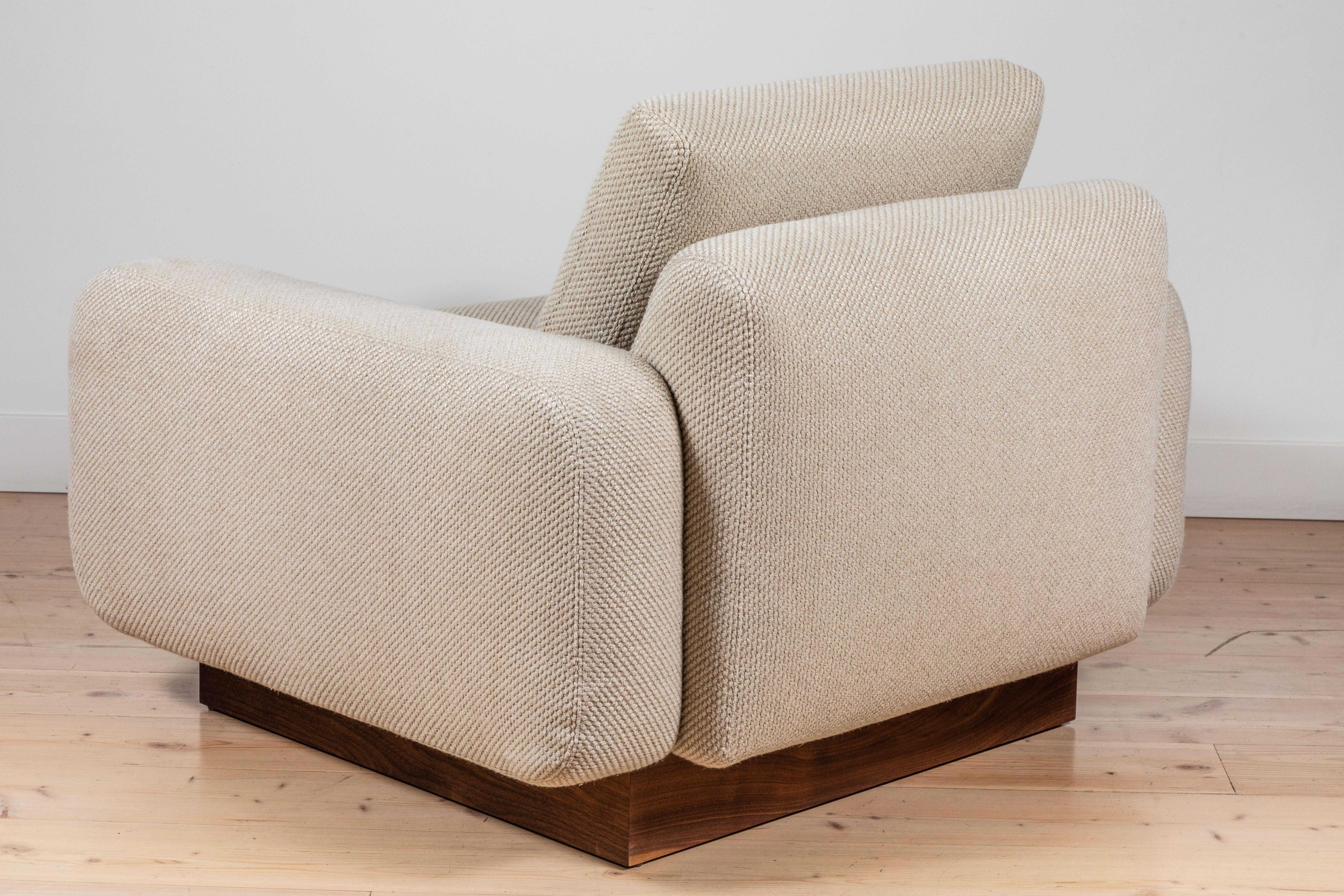 Contemporary Mesa Lounge Chair by Lawson-Fenning