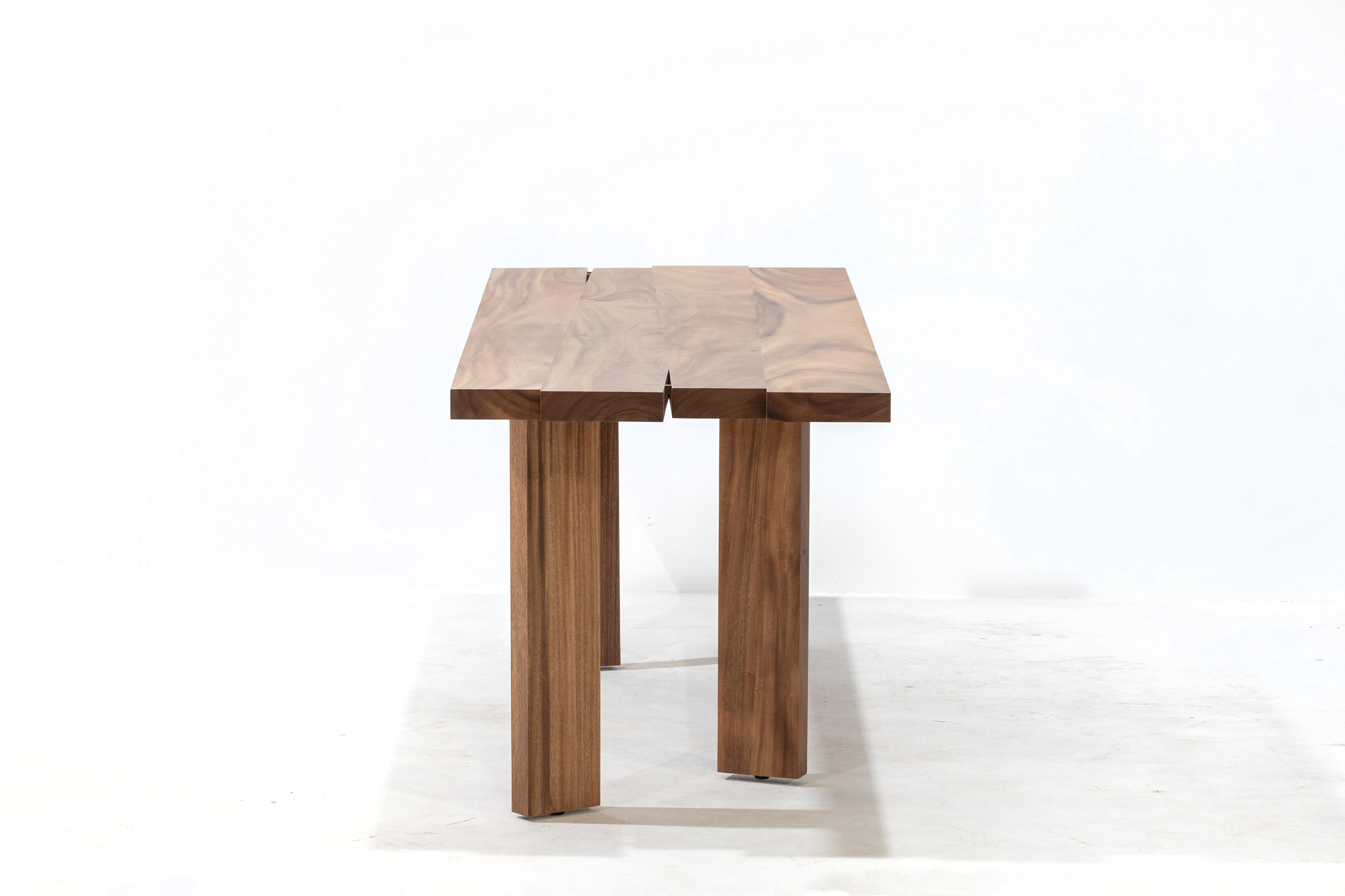 Tavolo Mesa 200cm, Natural Monkey Pod Wood In condizioni Nuovo in vendita a Chiangmai, TH