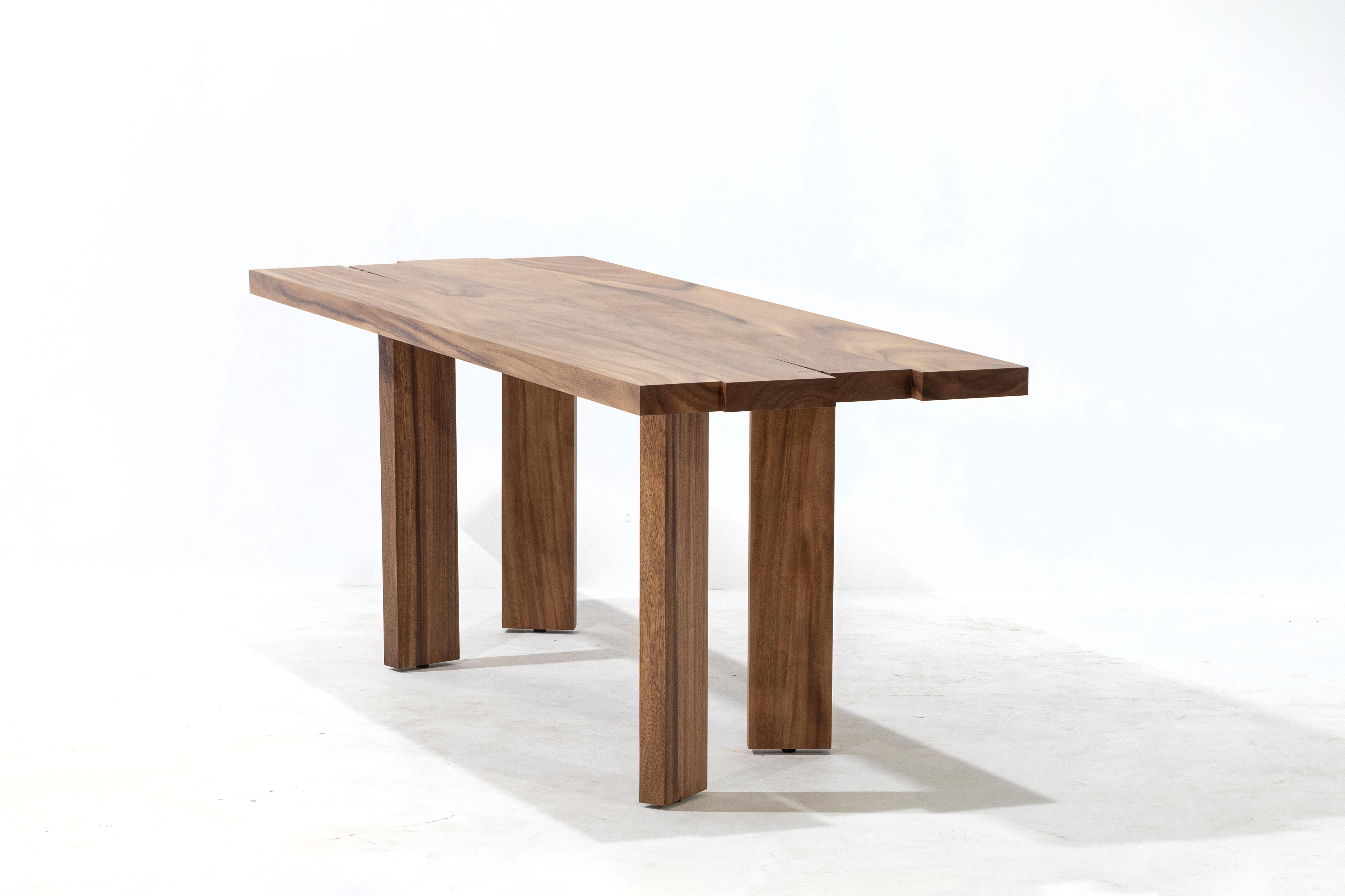 XXI secolo e contemporaneo Tavolo Mesa 200cm, Natural Monkey Pod Wood in vendita