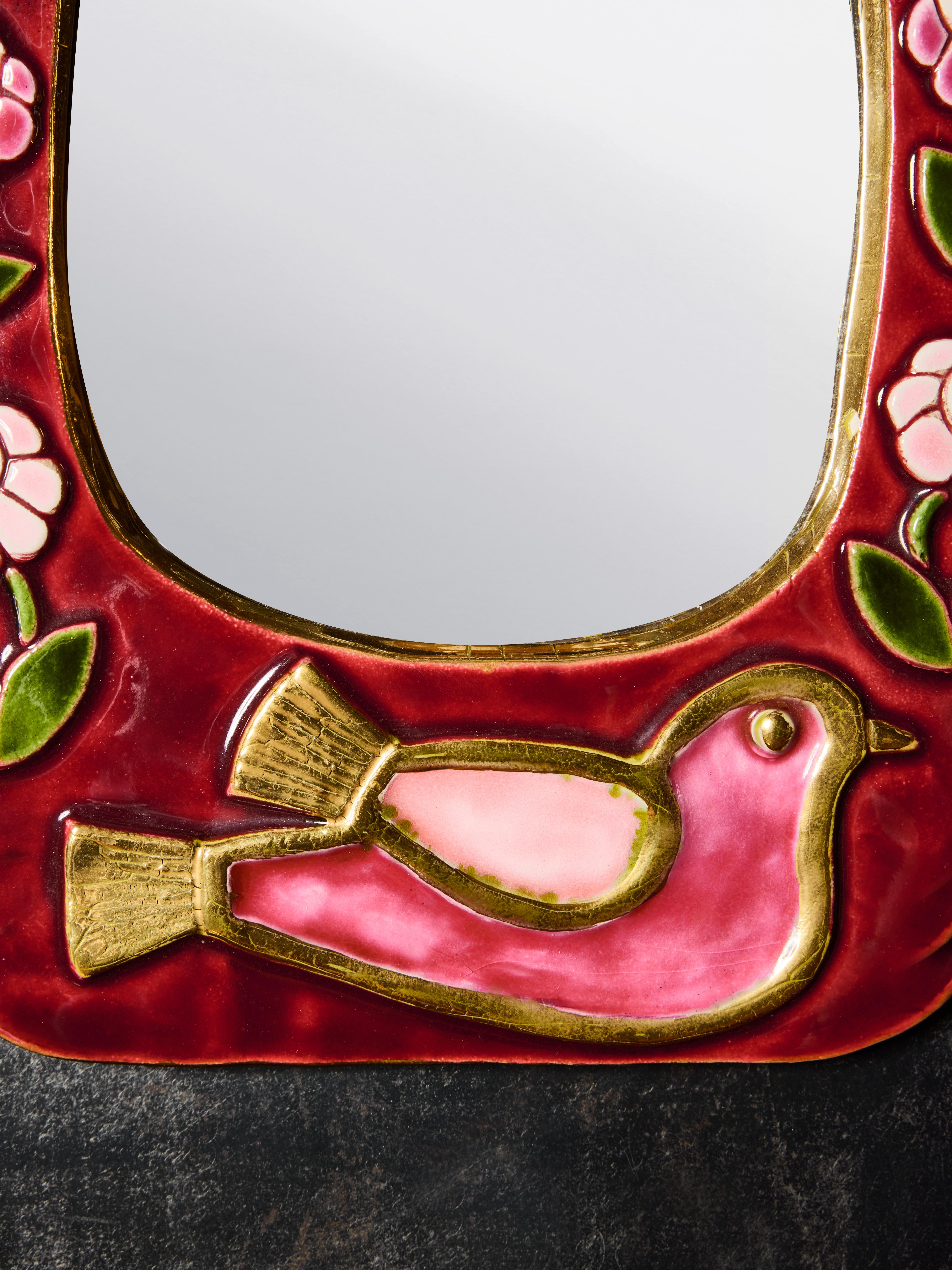 Milieu du XXe siècle Miroir en céramique Mithé Espelt de Mesange et Fleurs en vente