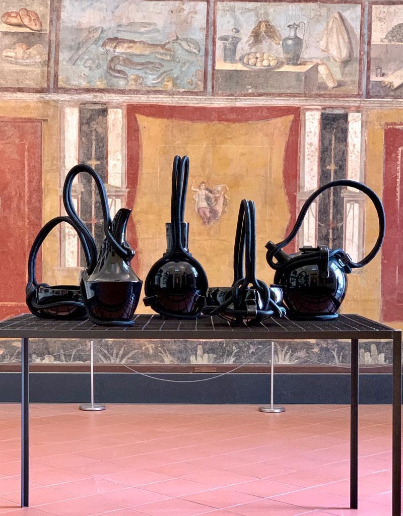 Modern Wheeled mesciacqua with loops, black glaze, black nylon rope, Gatti 1928 Faenza For Sale