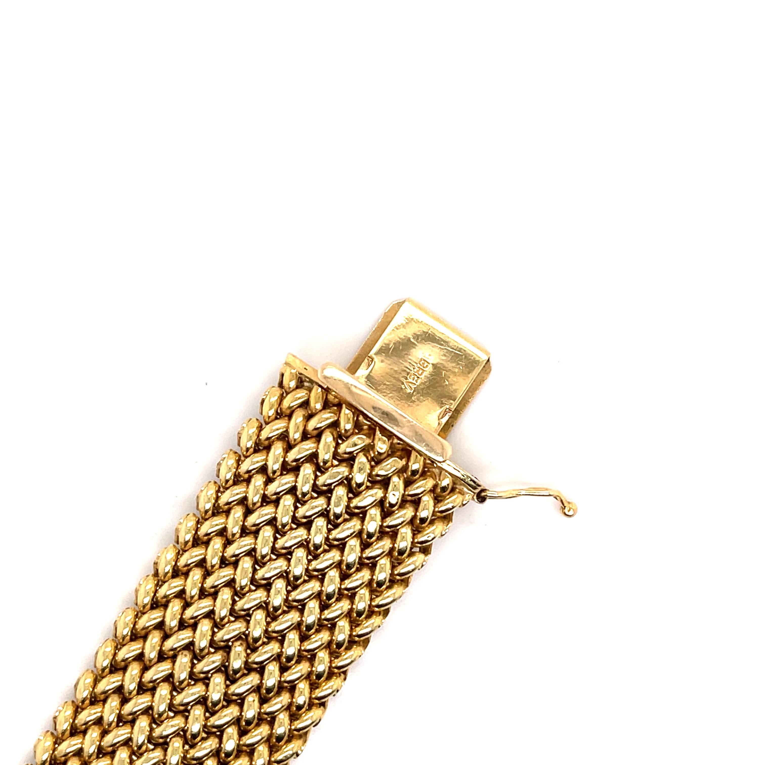 Contemporary Wide Mesh Textured Bracelet 38.7 Grams 14 Karat Yellow Gold For Sale