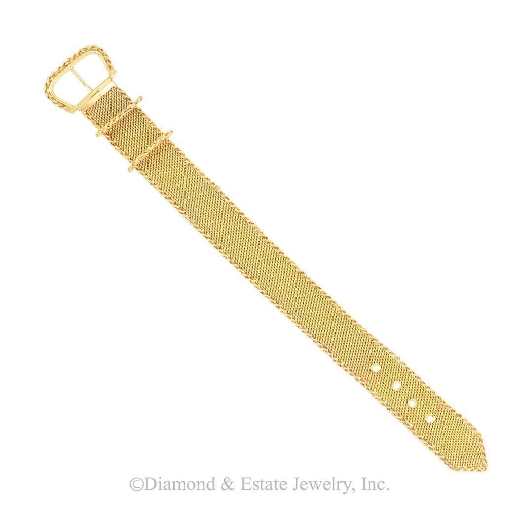 Mesh Yellow Gold Strap Buckle Bracelet In Good Condition In Los Angeles, CA