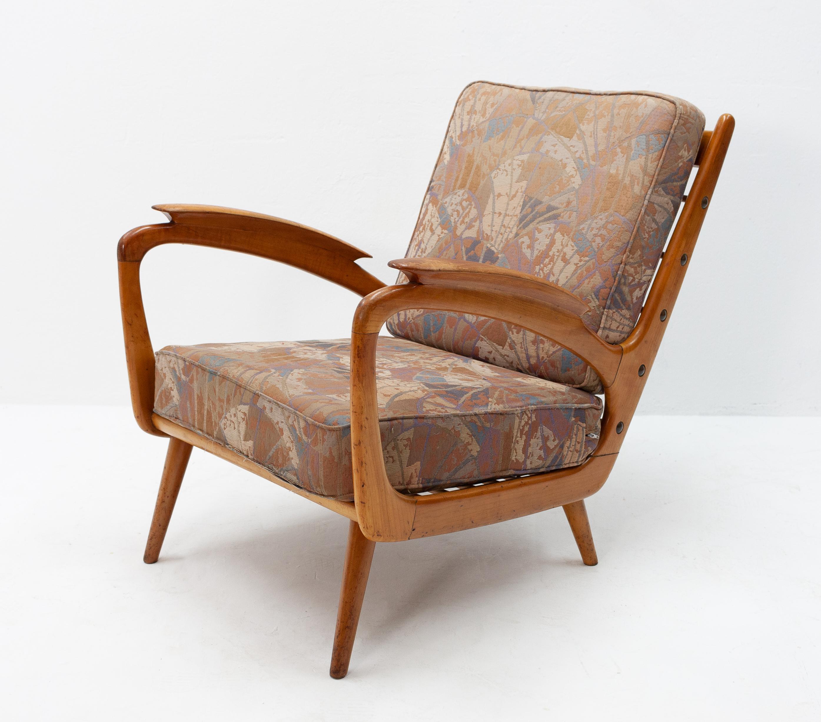 Superb lounge chair designed by AJ Mesker Interior Decoration, the Hague 1940s. 
This firm was taken over by Pander furniture in the 1950s. Of this model chair I have found no other one, but there is a set of different Mesker chairs in the Peace