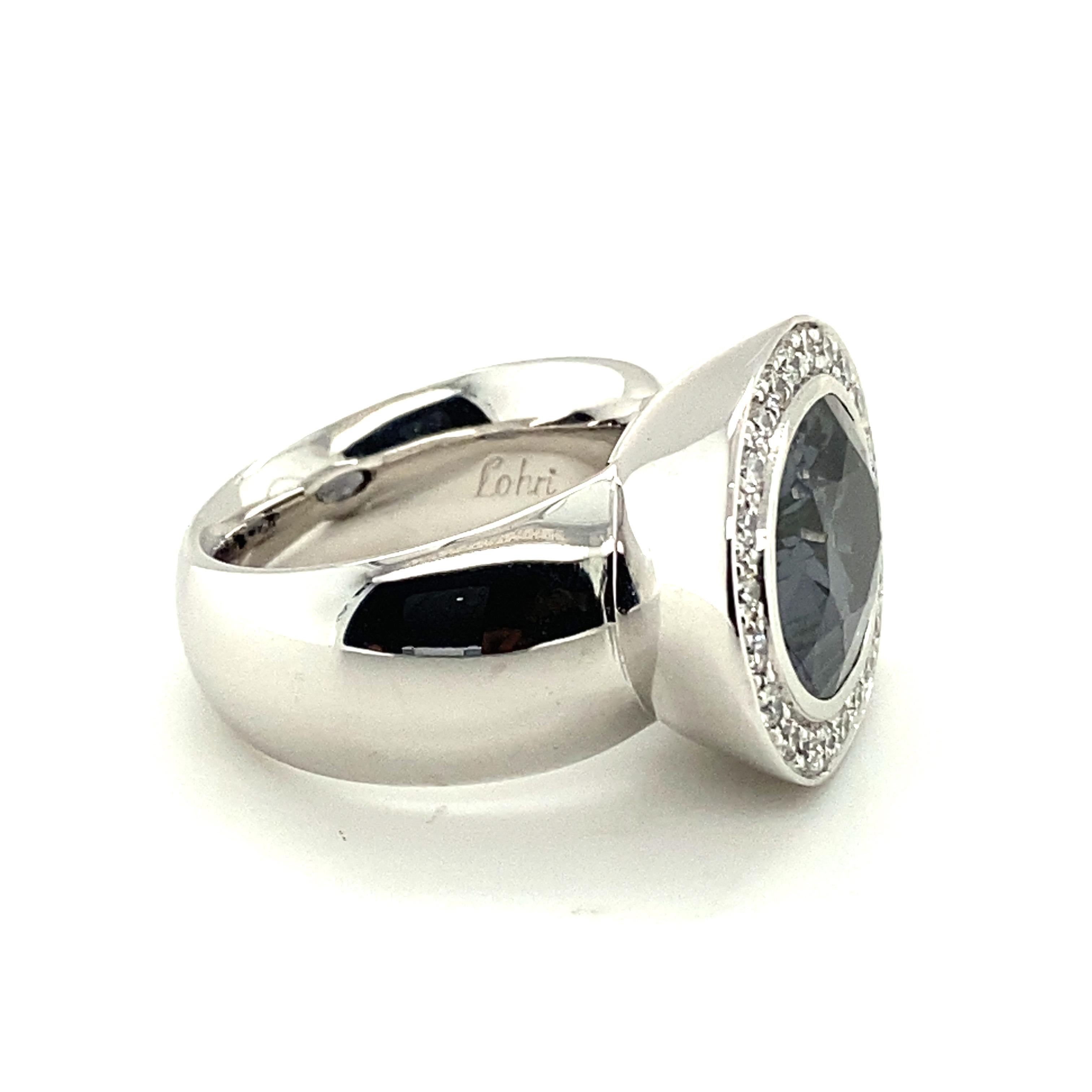 Mesmerising 8.84 Carat Grey Spinel and Diamond Ring in 18 Karat White Gold For Sale 4